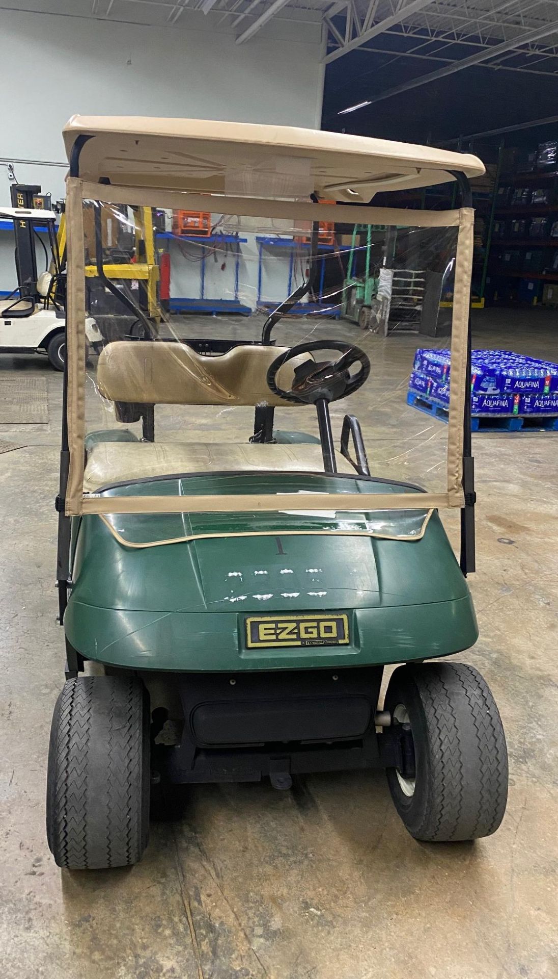 USED EZGO TXT EX1 GAS GOLF CART - Image 5 of 6