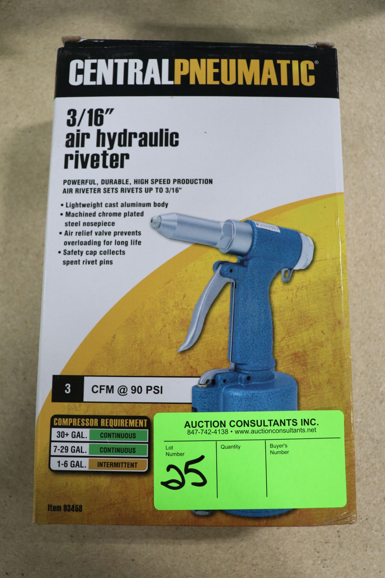 Central pneumatic 3/16 air hydraulic riverter in box