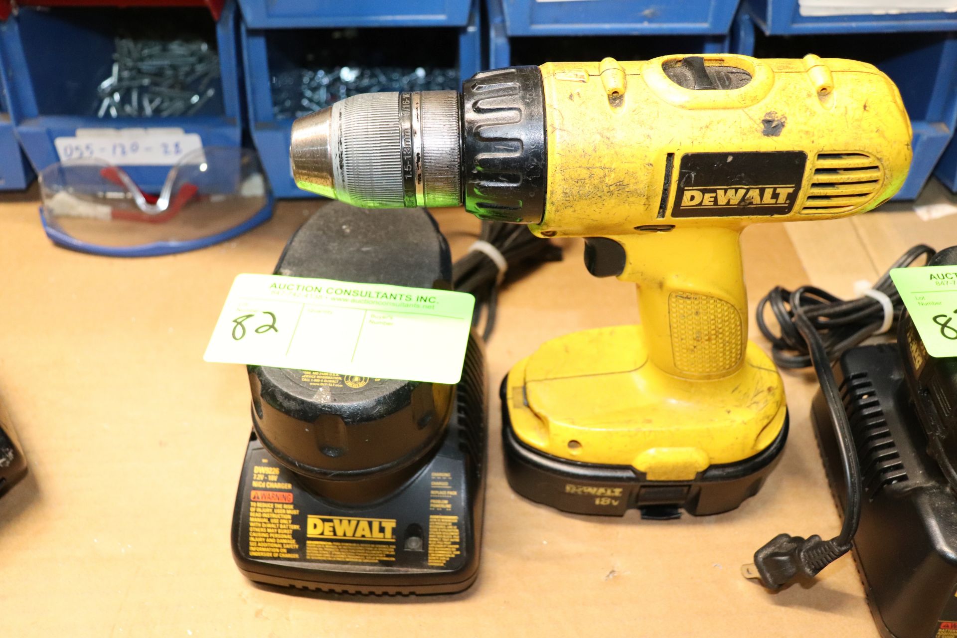 Dewalt drill with charger and extra battery