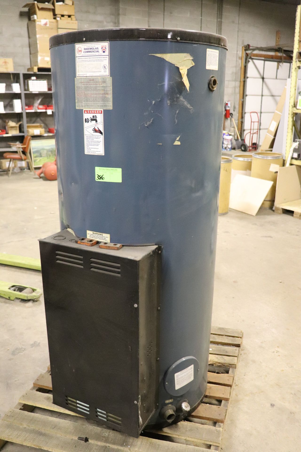 Rheemglas 120 gallon commerical water heater