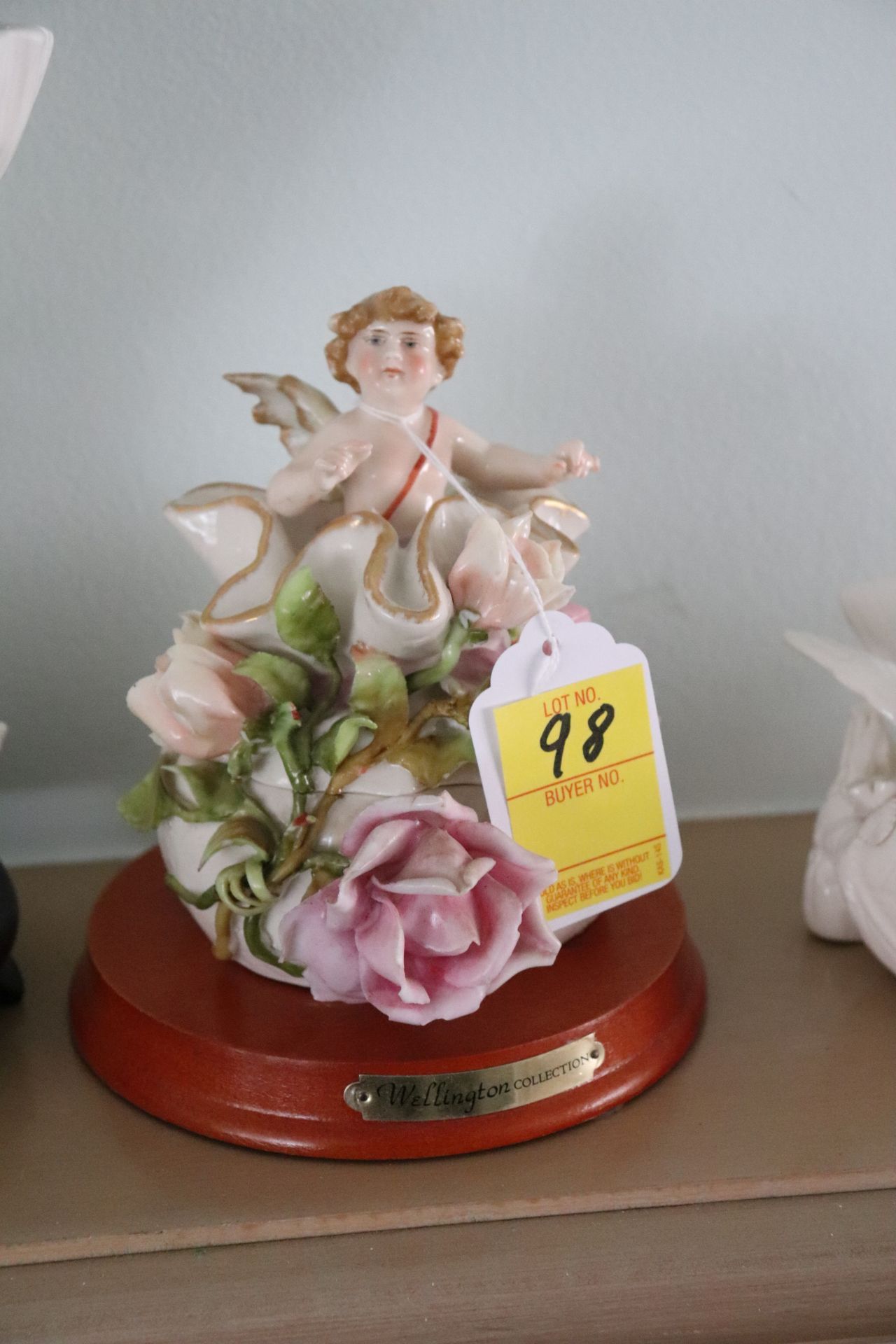 Wellington Collection angel figure, approximate height 7"