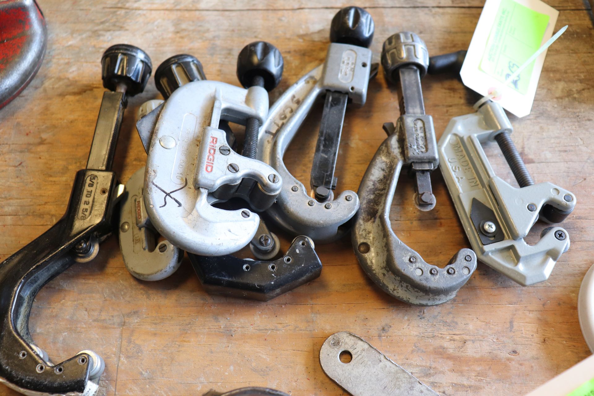 Lot of seven pipe cutters