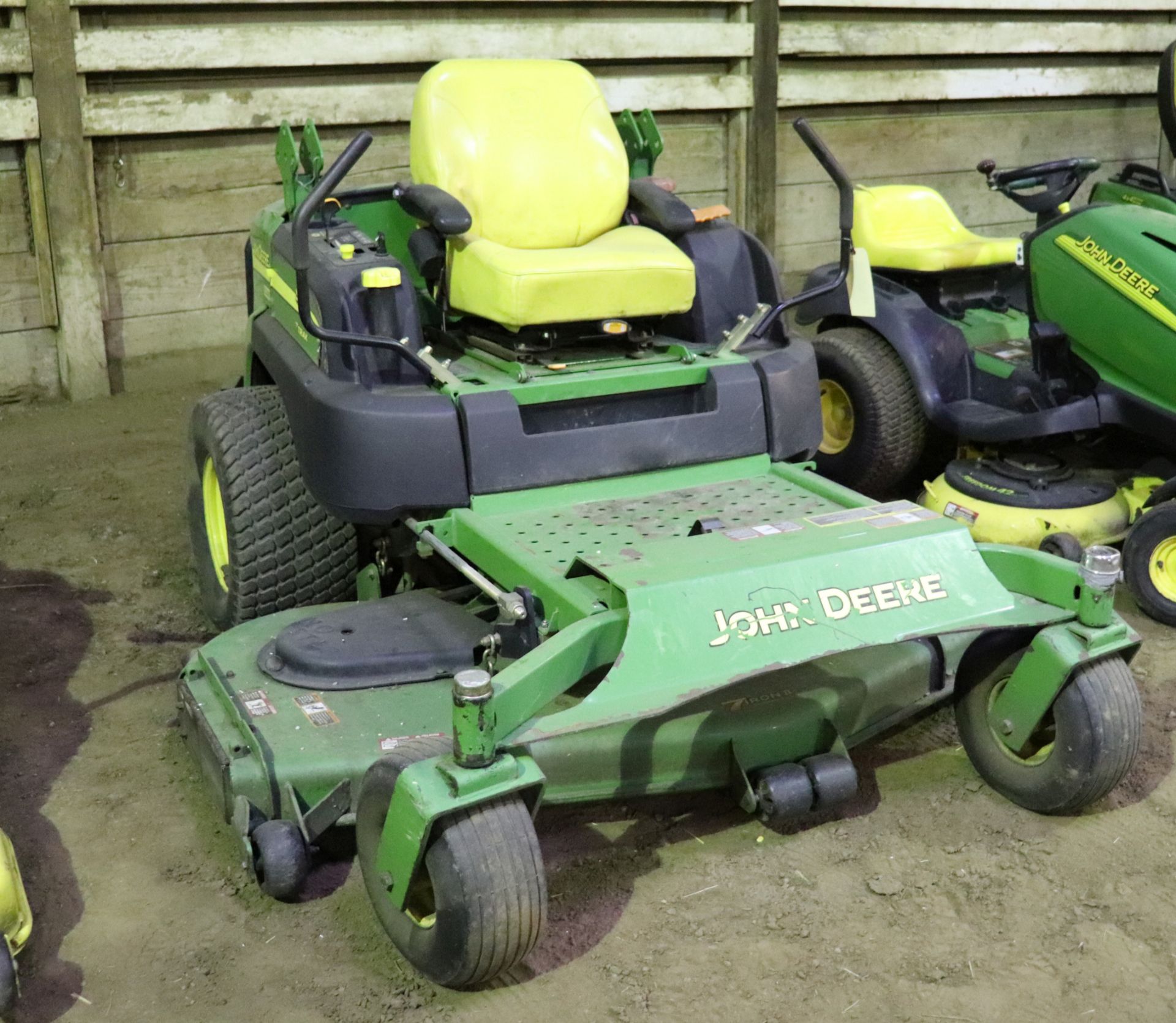 John Deere 997 Ztrack mower