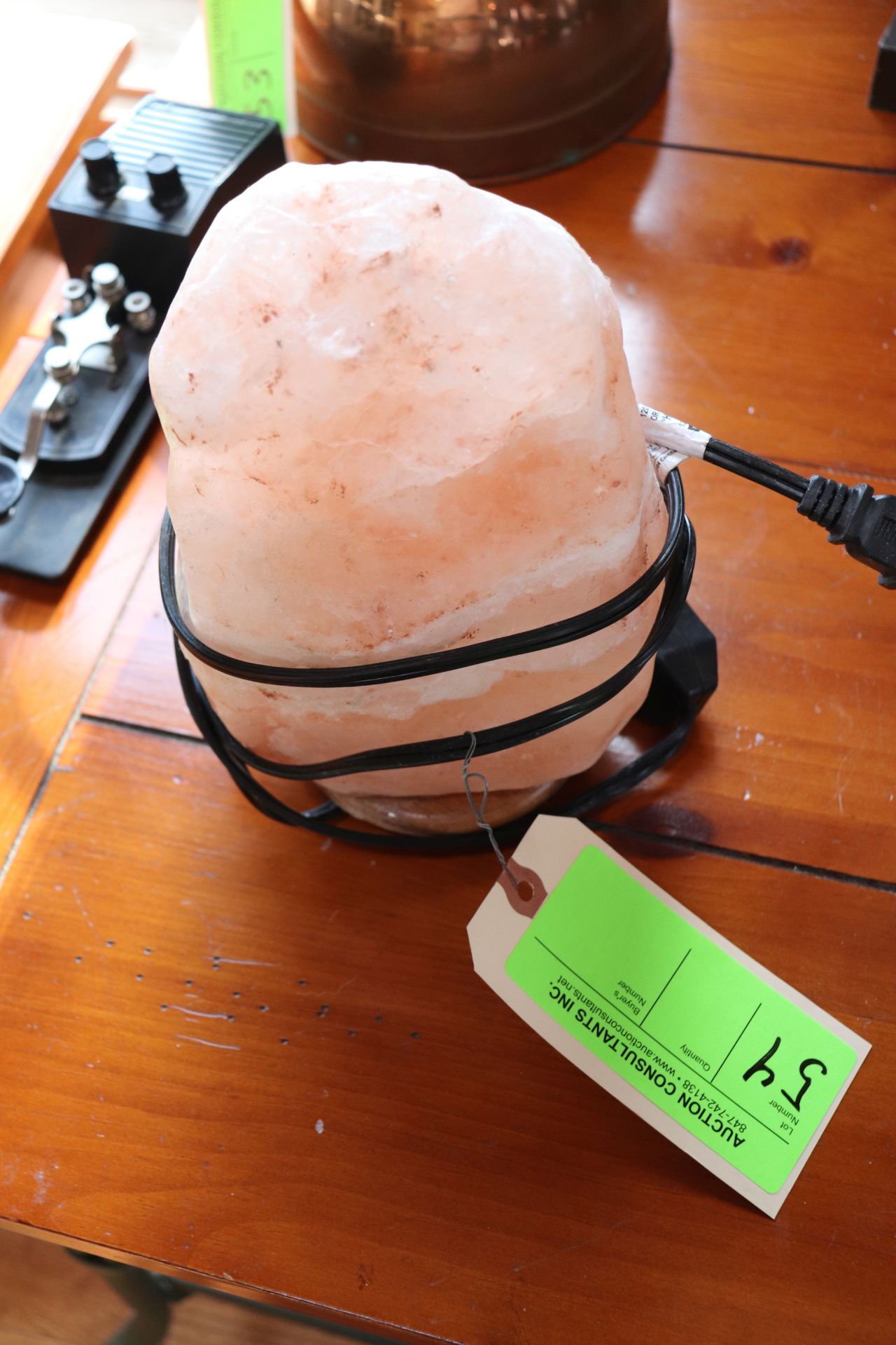 Rock salt lamp