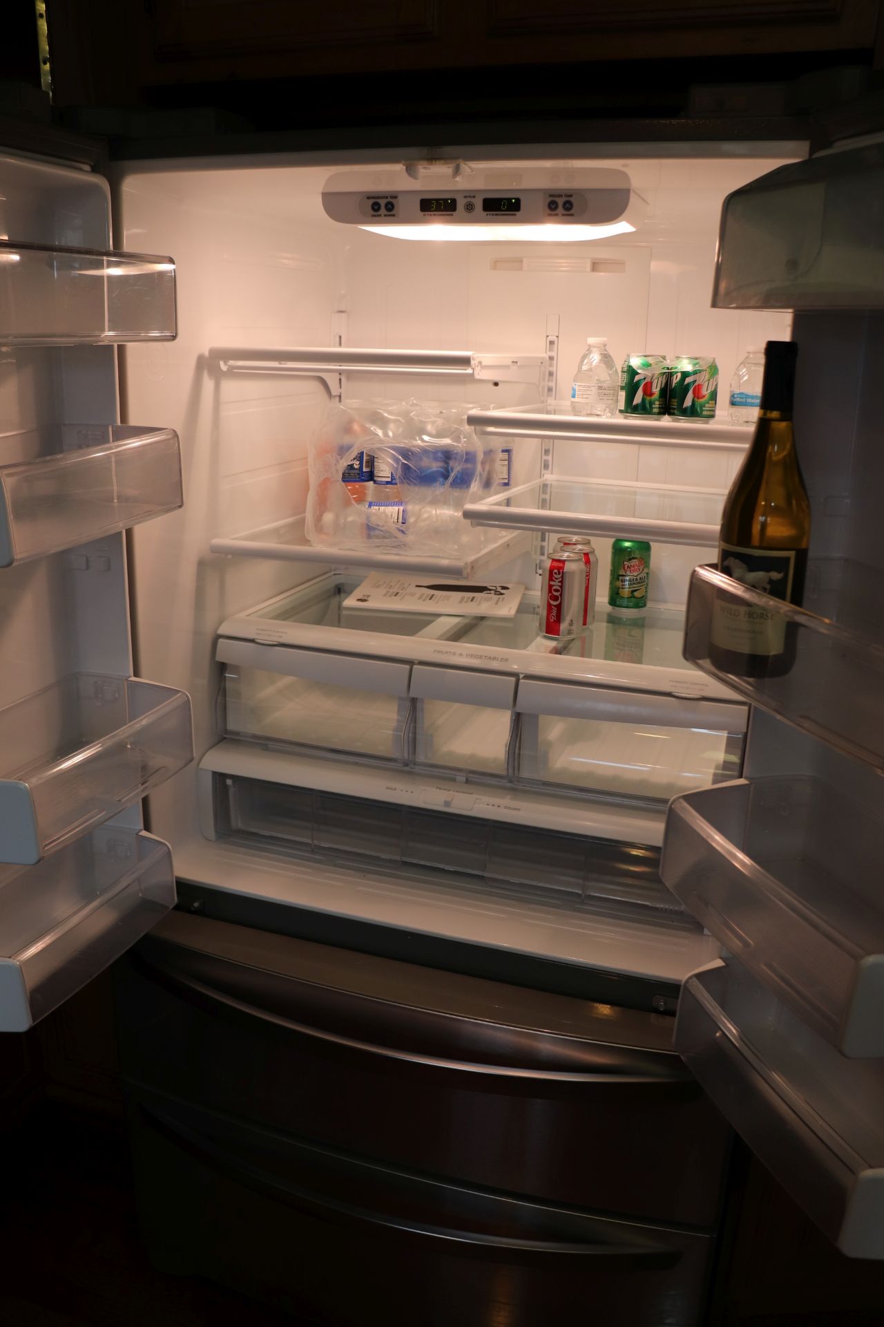 LG model LMC25780AL refrigerator - Image 2 of 3