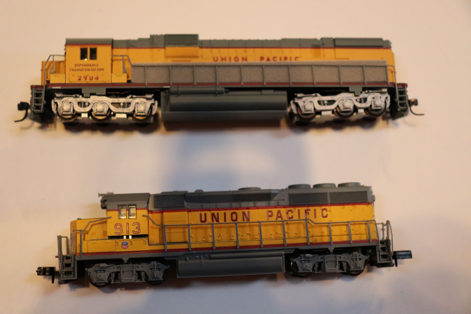 Two Atlas Union Pacific locomotives, 2904 and 913, N scale
