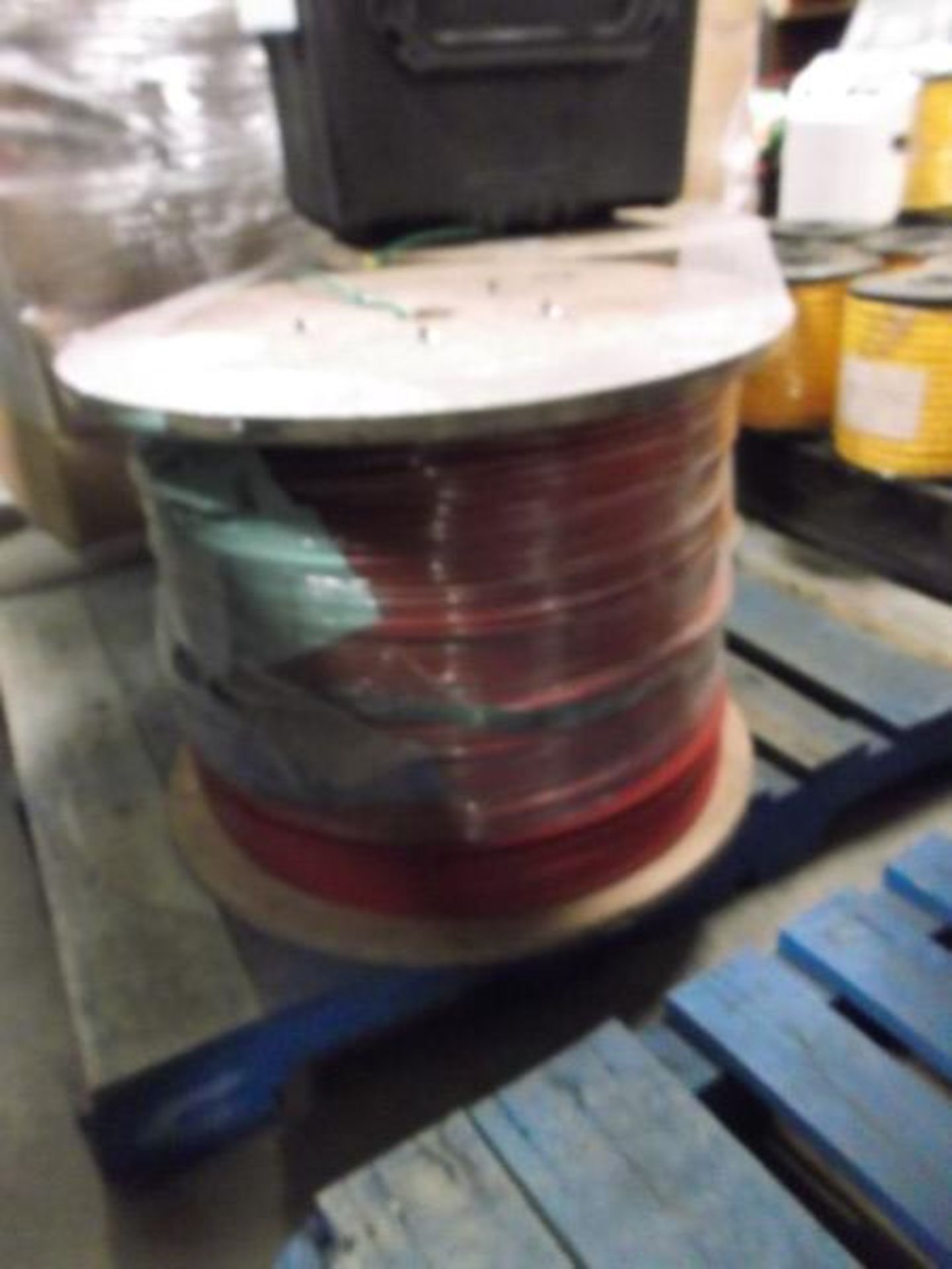 1/4" GALVANIZED COATED WIRE ROPE 5000FT/ROLL (5)