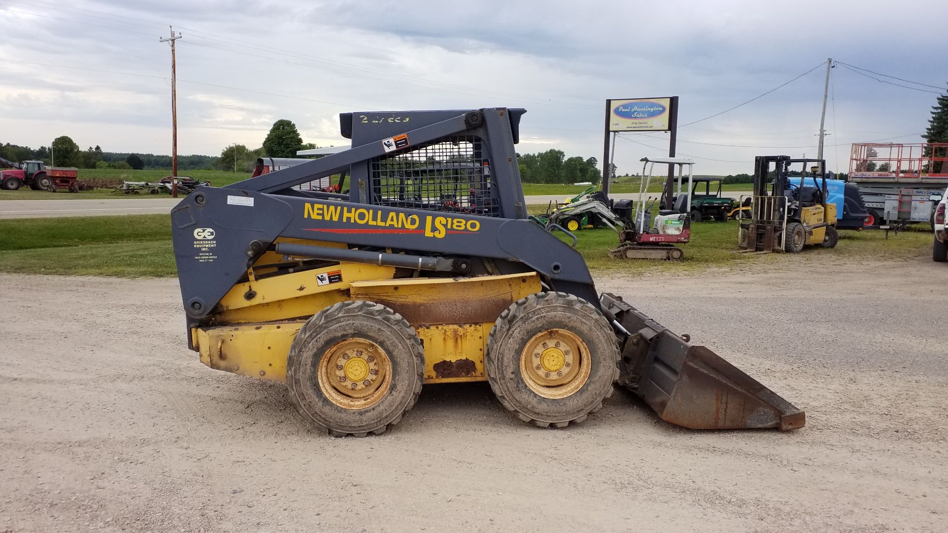 NEW HOLLAND LS180 - Image 3 of 17