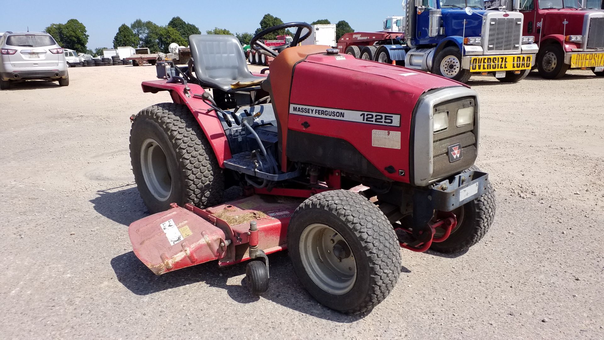 MASSEY-FERGUSON 1225 - Image 2 of 11