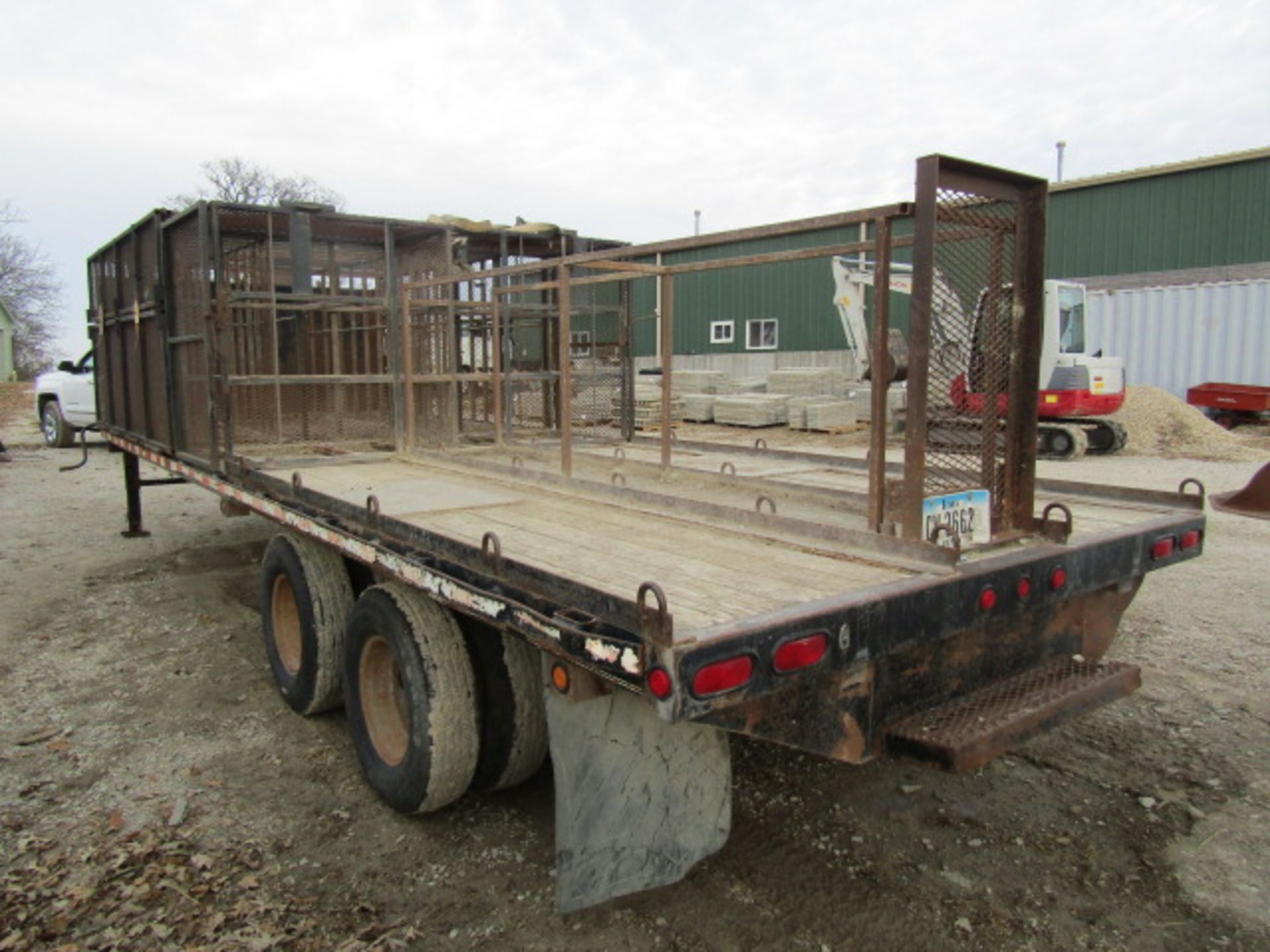 2005 B-B Gooseneck Trailer, Tandem Axle, Wood Deck, Located in Winterset, IA - Image 7 of 9