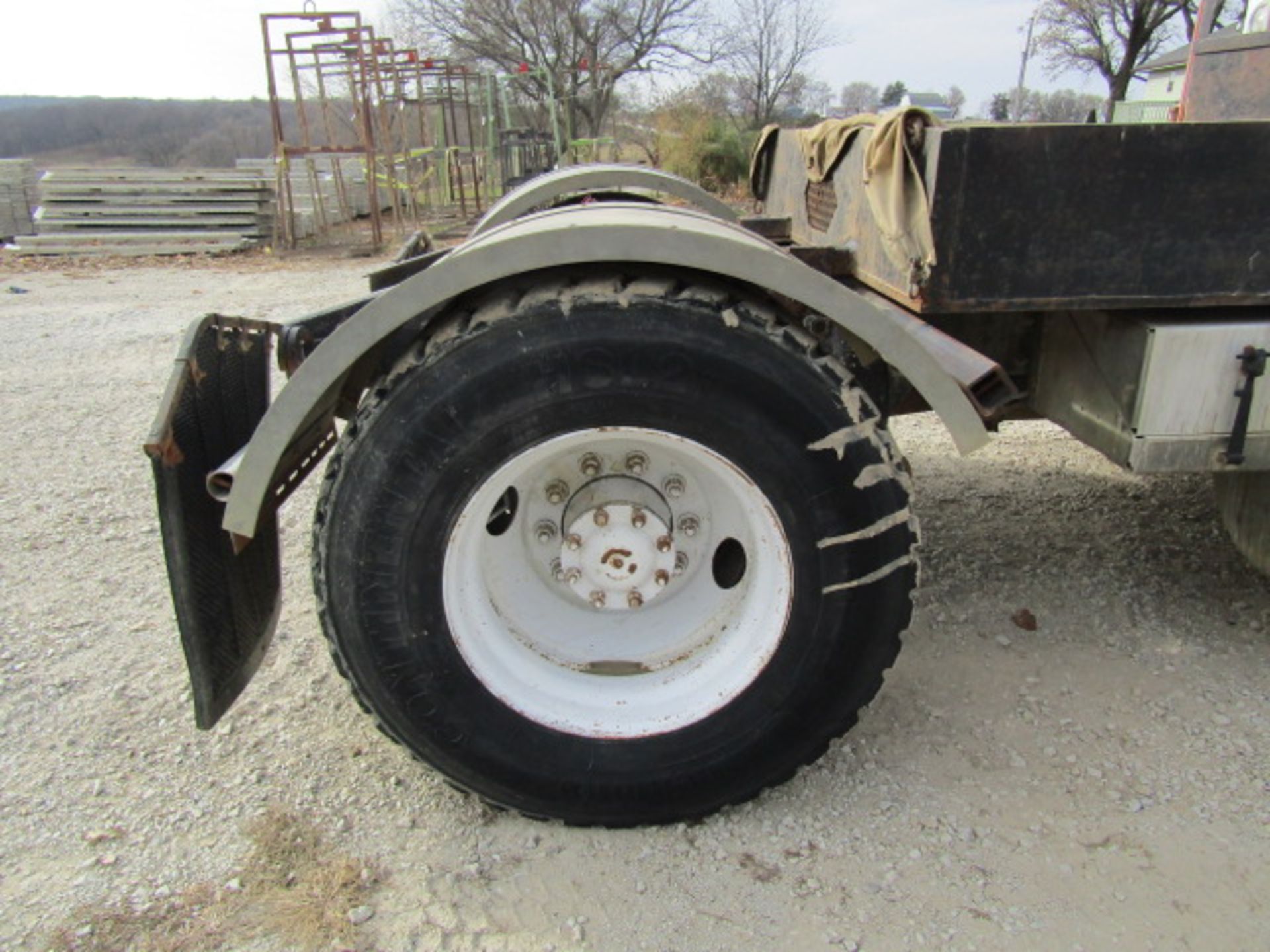 1994 Freightliner, VIN #1FUW3LYA0RH605546, 71,282 Miles, 10 Speed Eaton Fuller Manual - Image 25 of 41