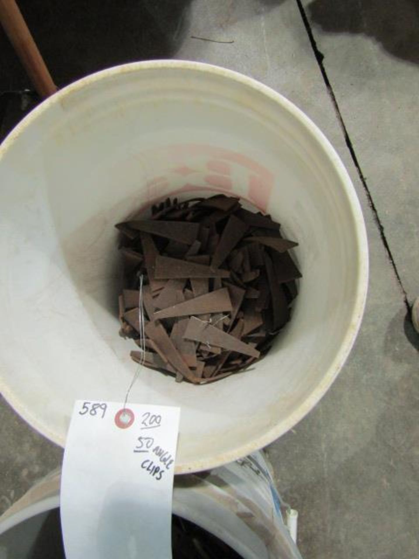 Bucket of (~250) Angle Clips, Located in Winterset, IA