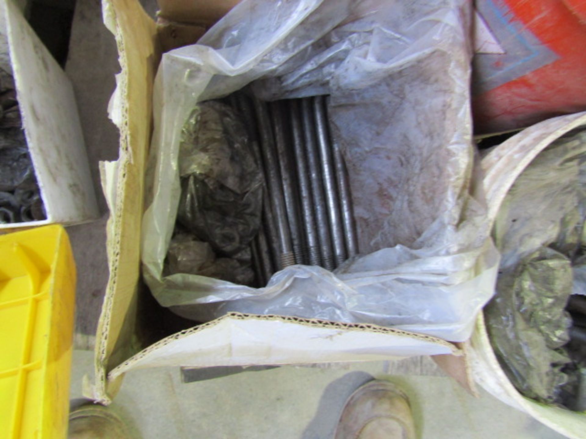 Pallet of Miscellaneous Anchor Bolts w/Nuts, 5/8" x 12" Anchor Bolts w/Nuts, Located in Winterset,IA - Image 4 of 5