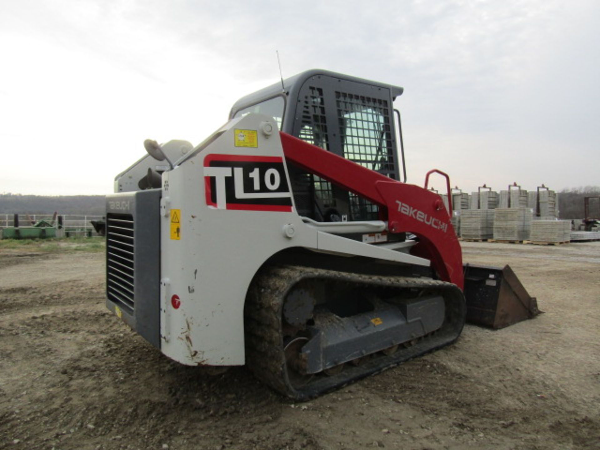 2016 Takeuchi TL10 Uniloader, Serial # 201003309, 448 Hours, with 6'4" Bucket, Bradco Model 10702 - Image 3 of 29