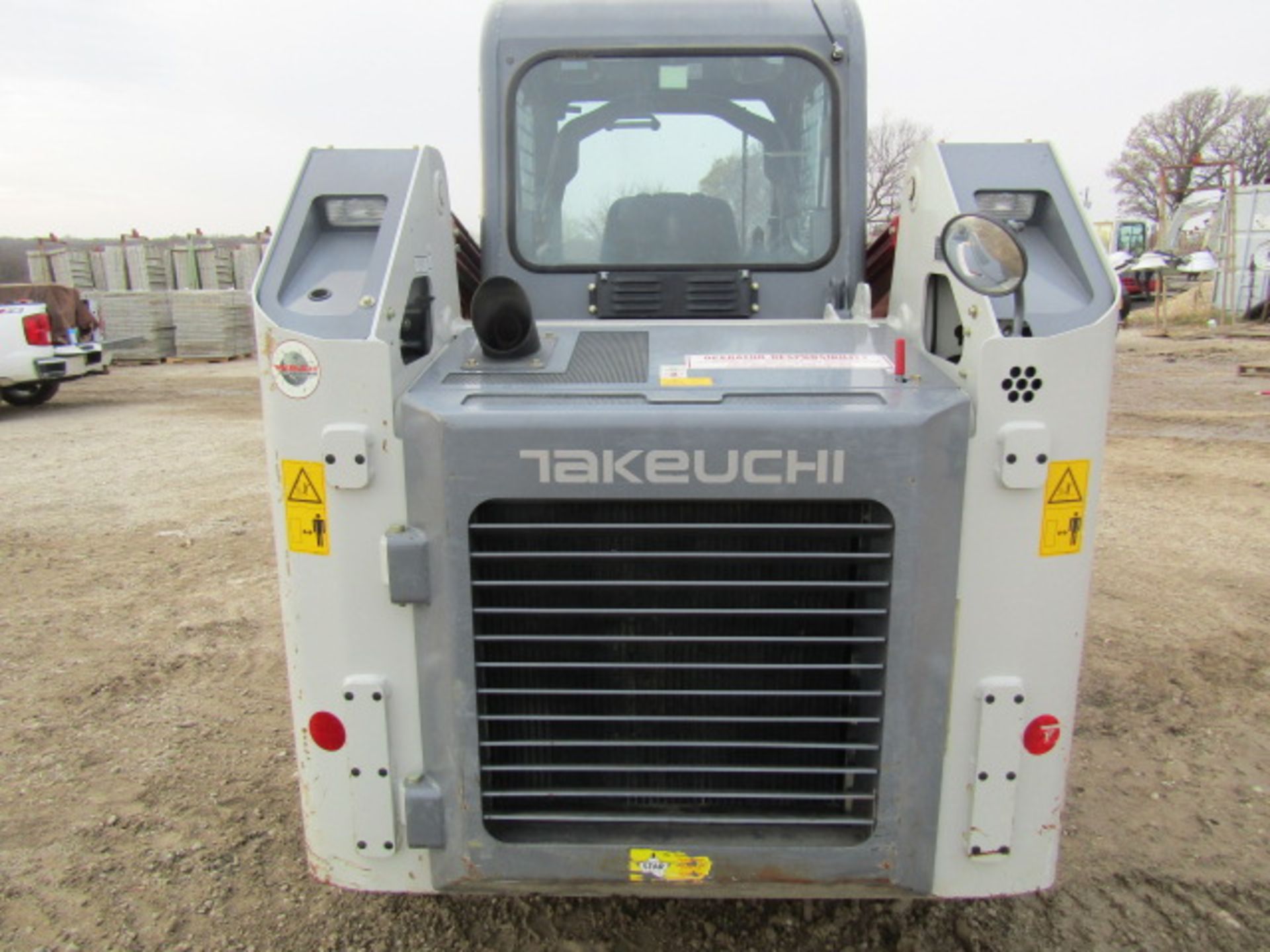 2016 Takeuchi TL10 Uniloader, Serial # 201003309, 448 Hours, with 6'4" Bucket, Bradco Model 10702 - Image 6 of 29