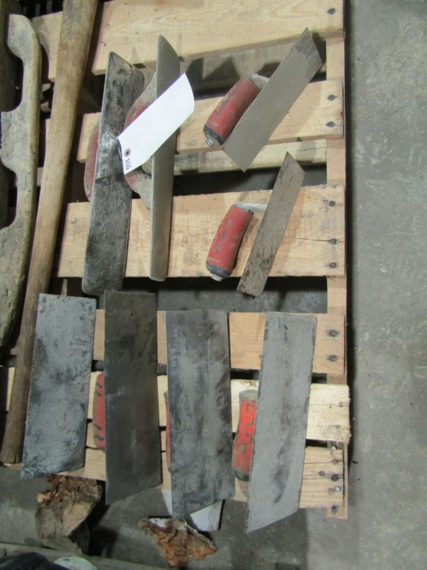 Pallet of Miscellaneous Hand Trowels, Axe, Saws, & Edging, Located in Winterset, IA - Image 5 of 7