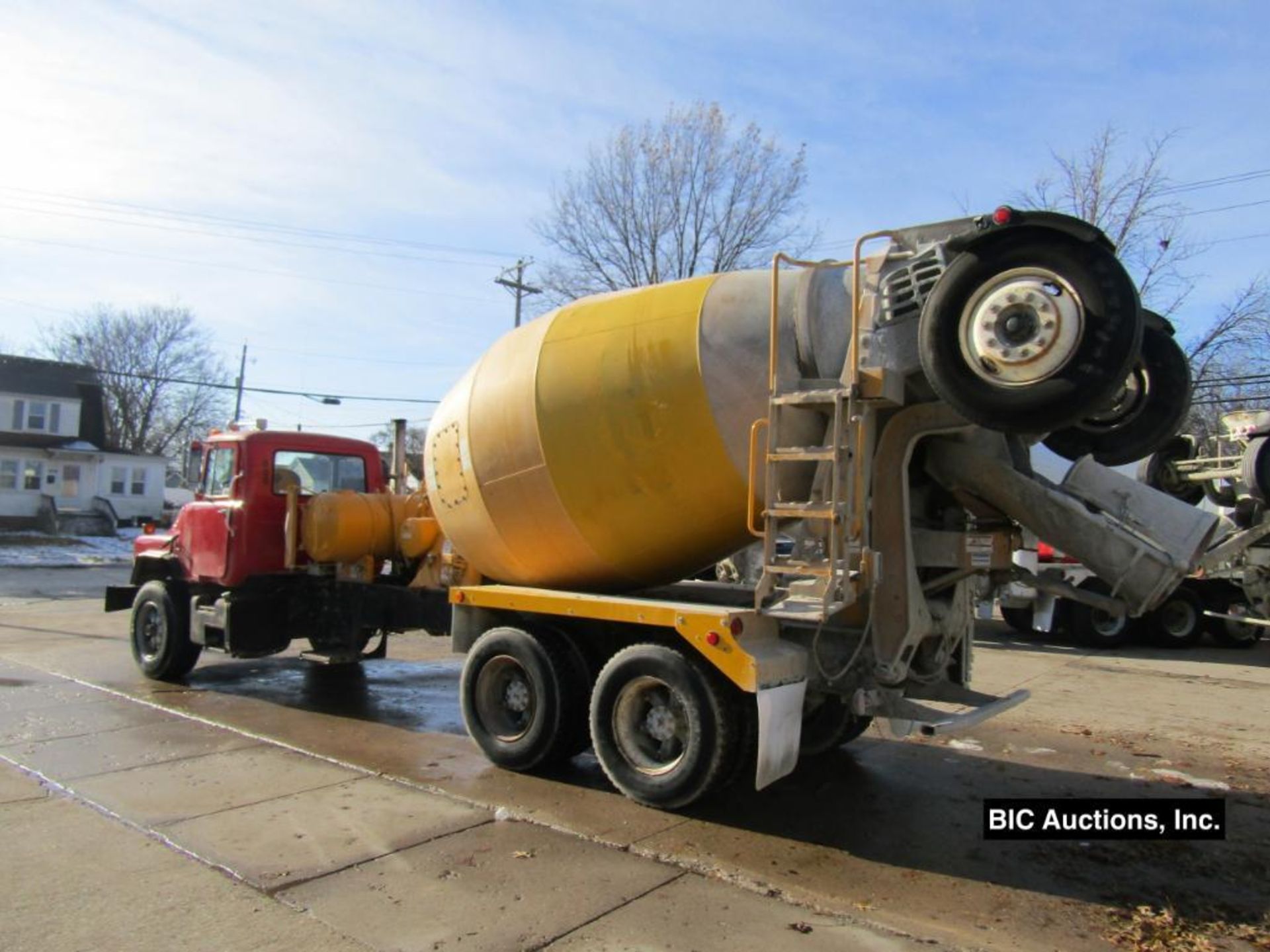 2003 Mack DM690S Concrete Mixer Truck - Image 4 of 41