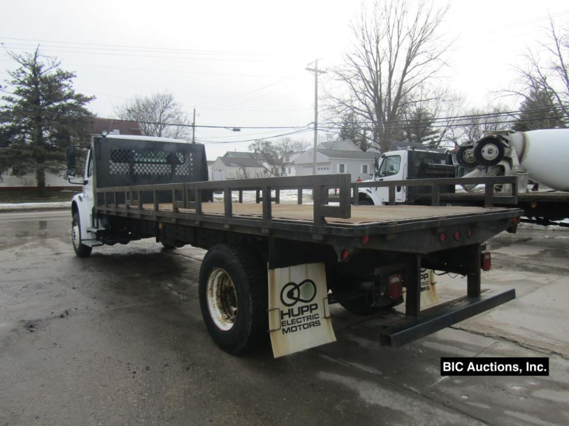 2009 Freightliner M2 Flatbed Truck - Image 2 of 26