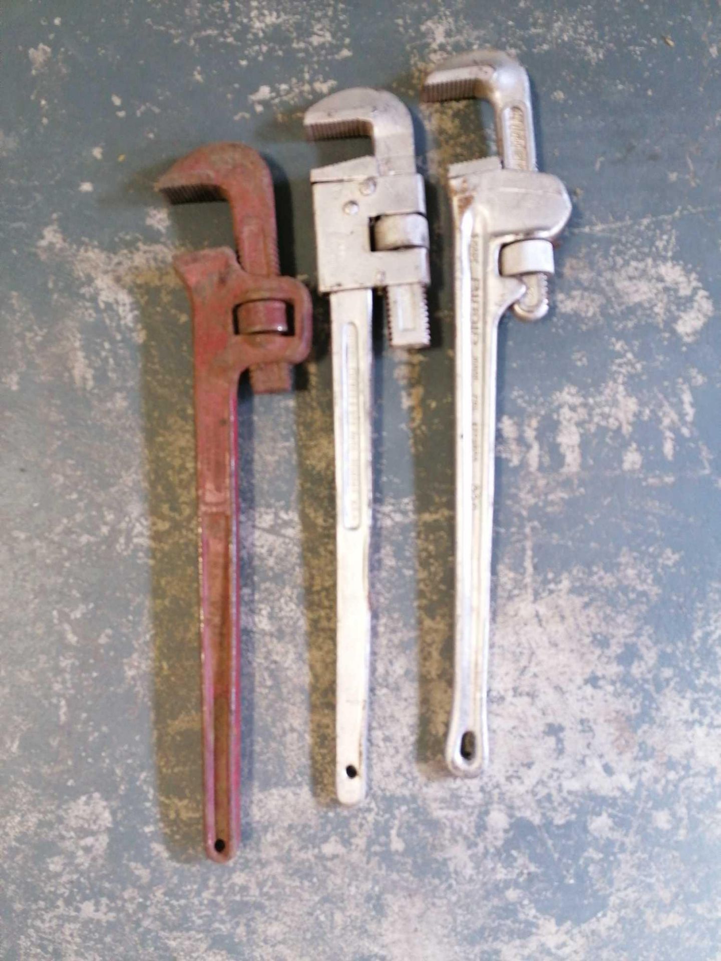 (3) Straight Pipe Wrench