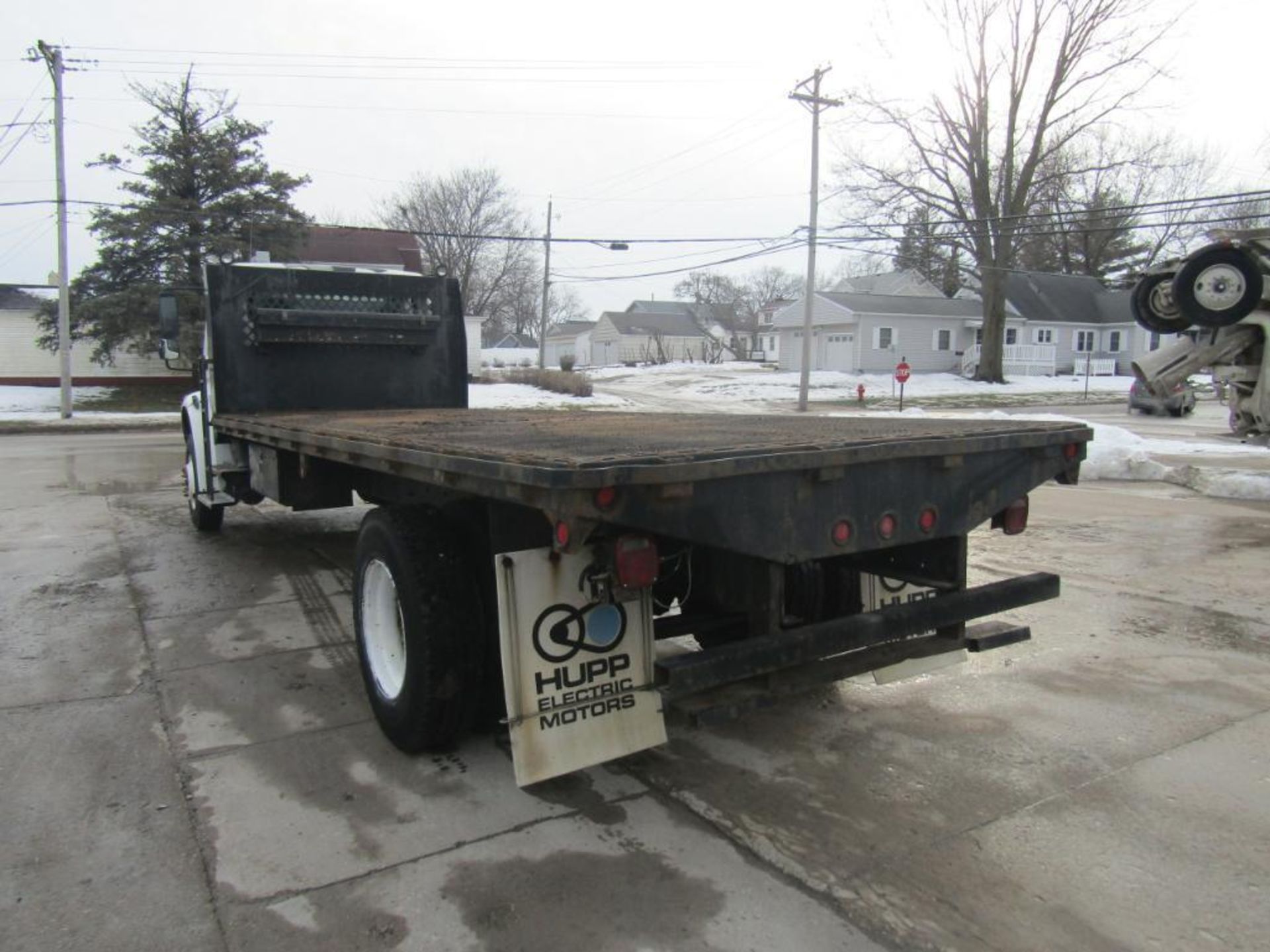 2008 Freightliner M106042S Flatbed Truck - Image 2 of 26