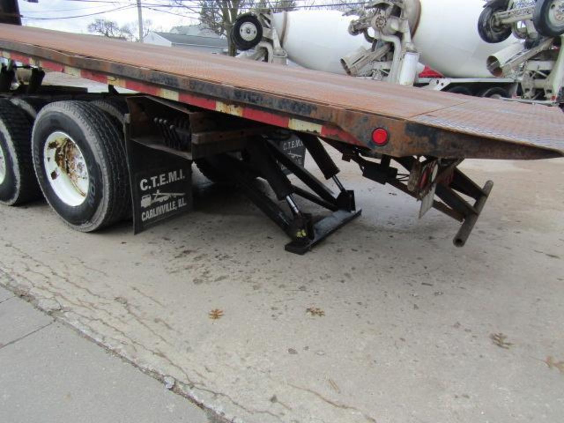 1998 Freightliner FL80 Rollback Flatbed Truck - Image 37 of 38