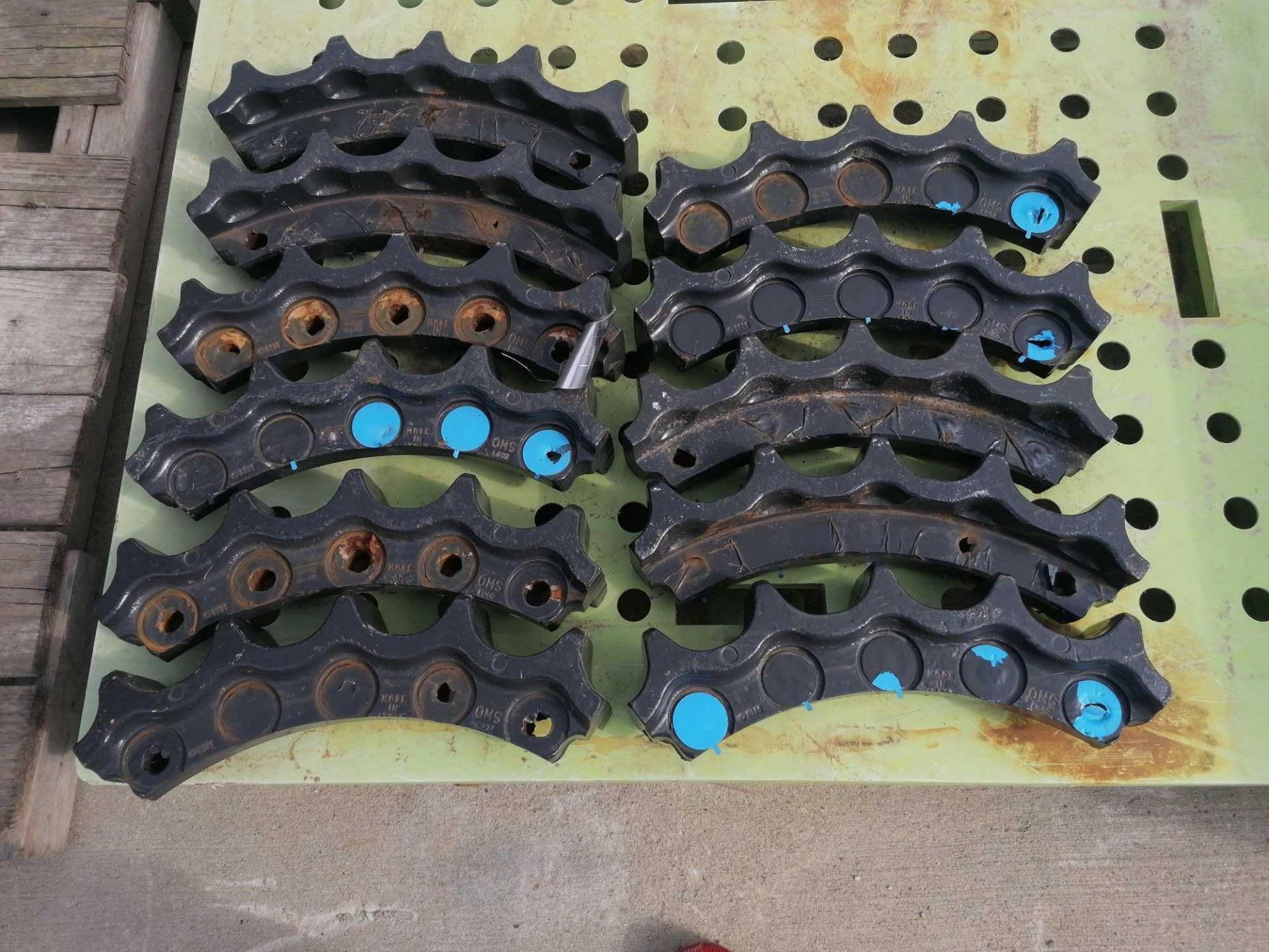 (11) Sprocket Segments