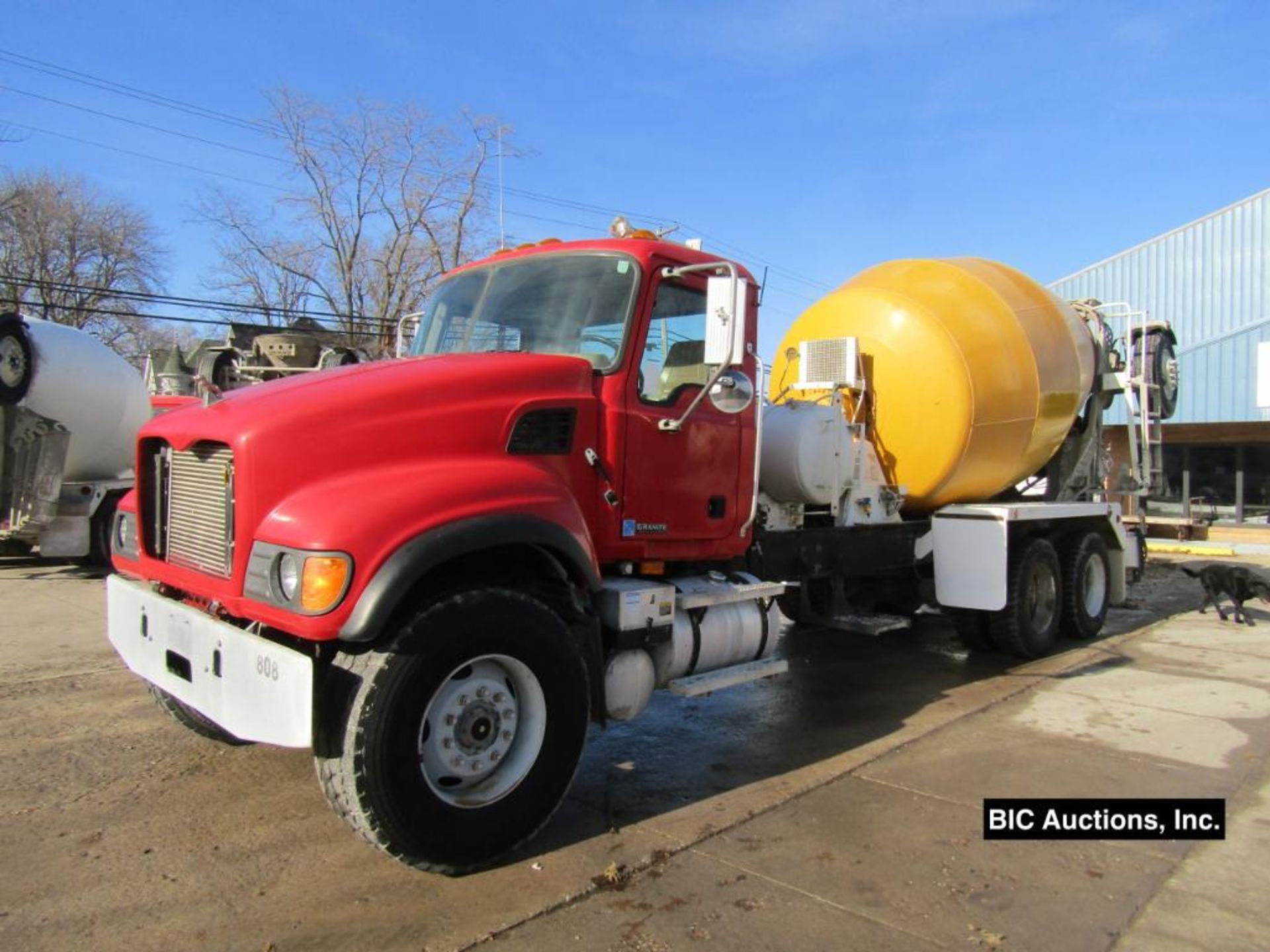 2003 Mack CV513 Concrete Mixer Truck