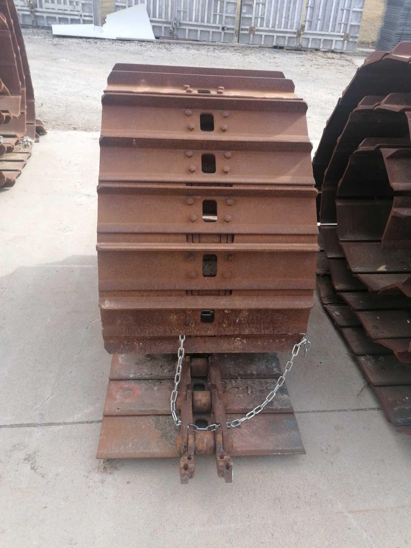 (1) 30" Grouser/Chain Assy. - Open Grouser, W/ Master Grouser Pad - Image 4 of 7