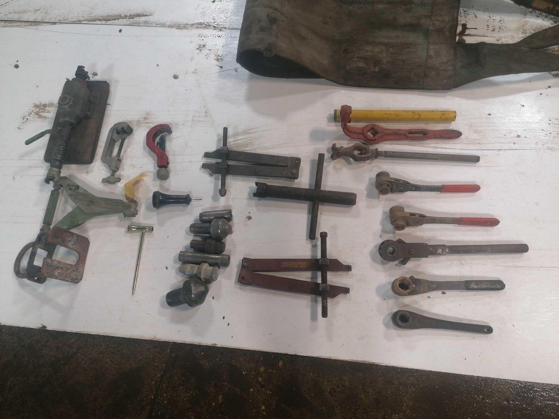 Miscellaneous Pipe Service Tools - Image 2 of 4