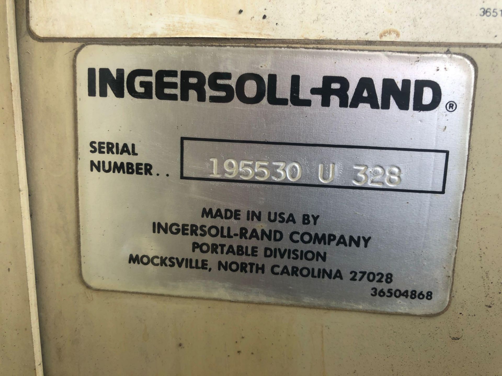 Ingersoll-Rand Portable Air Compressor - Image 3 of 9