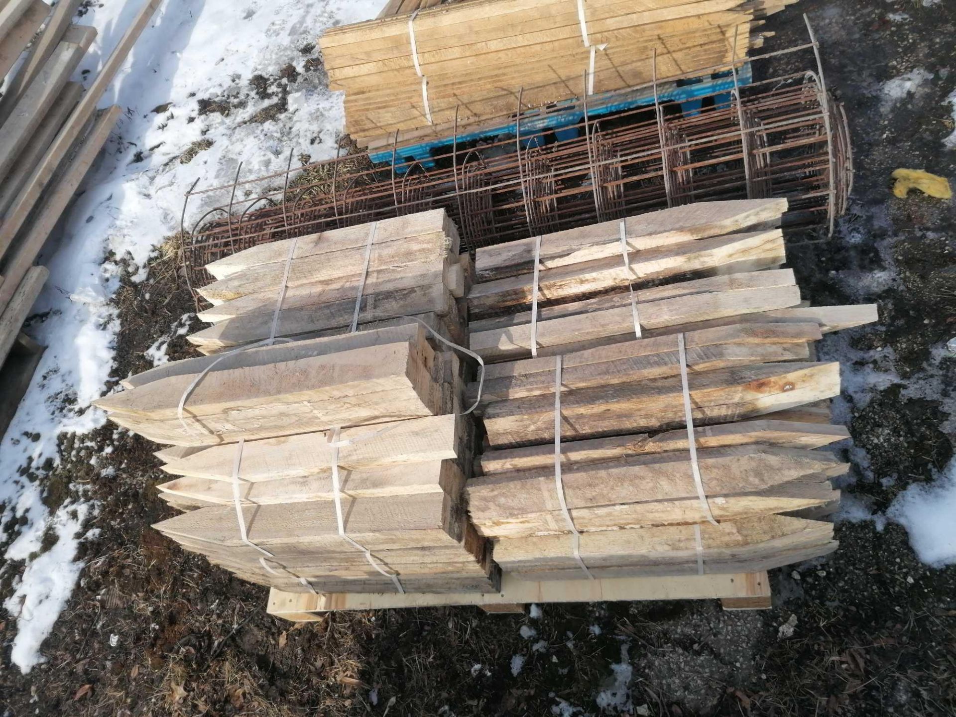 Pallet of Wire Mesh & (200) 24” Wood Stakes - Image 2 of 2