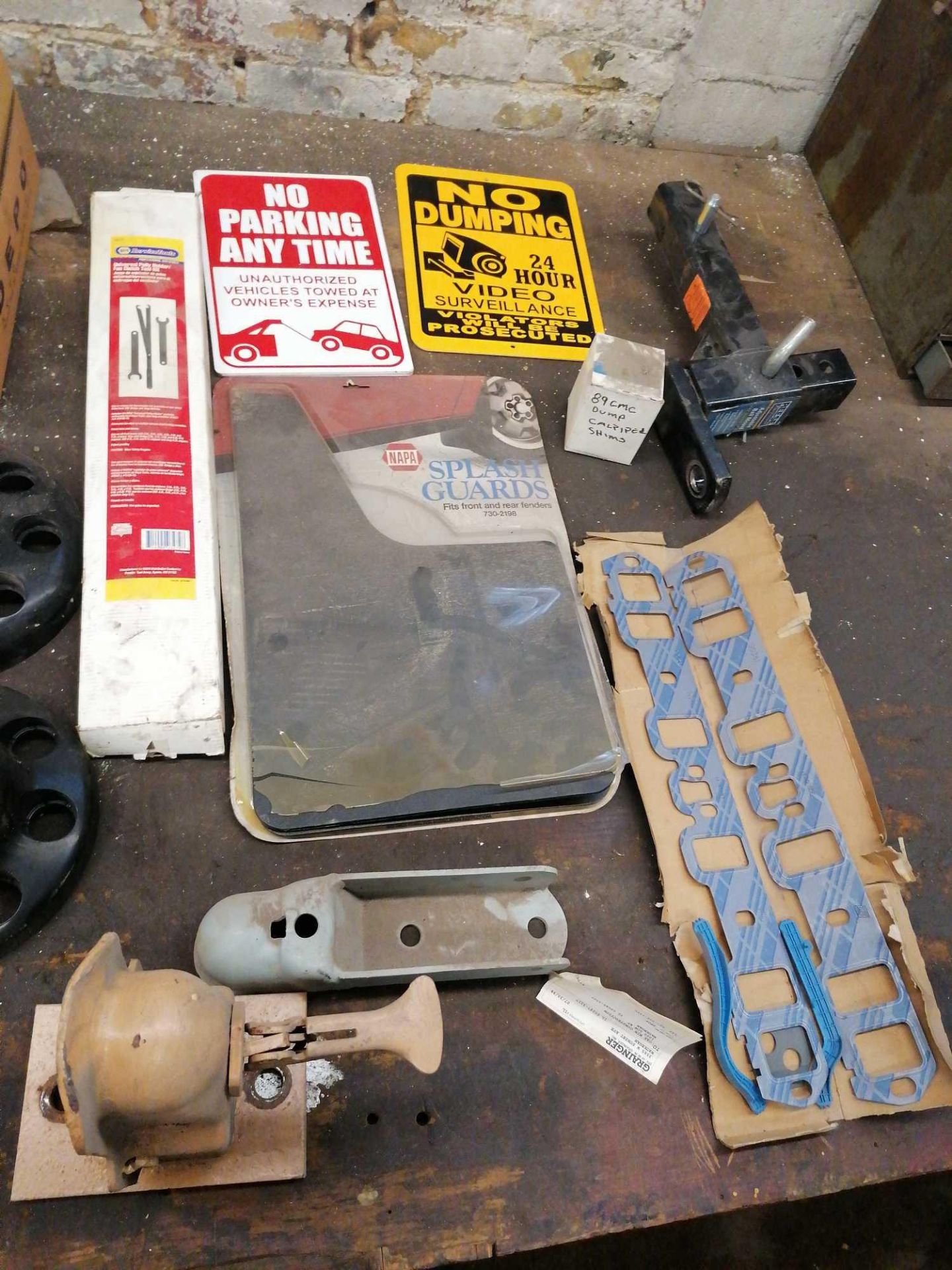 Miscellaneous Vehicle Parts - Image 7 of 7