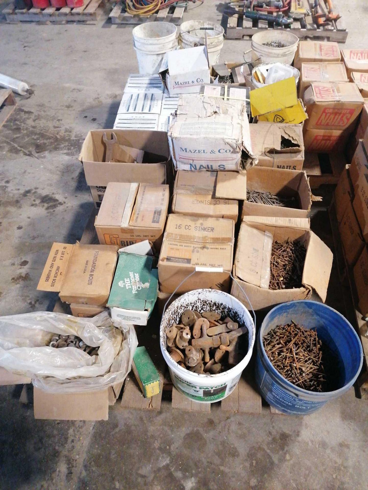 (2) Pallets of Miscellaneous Size Fasteners & Nails - Image 2 of 4