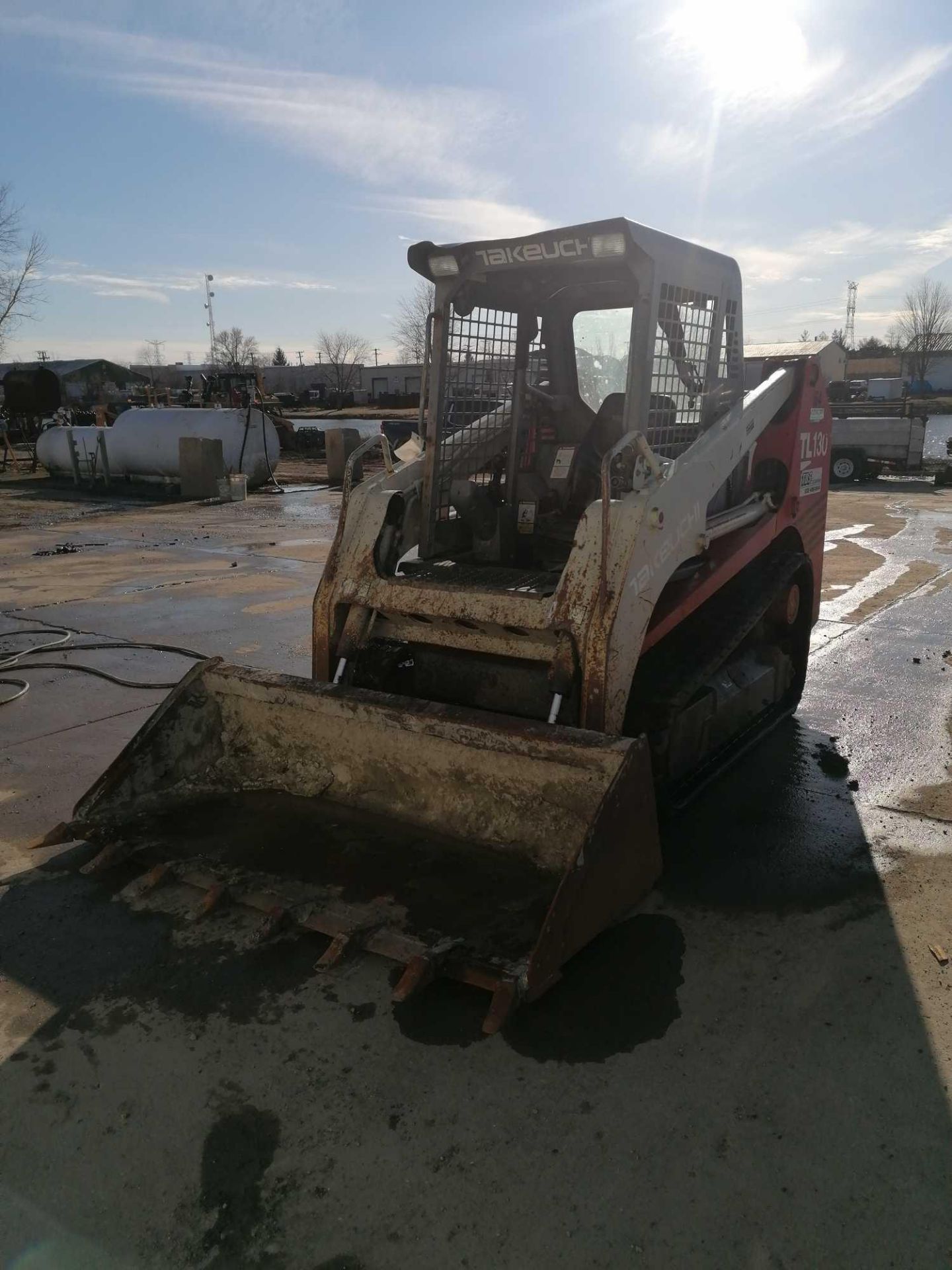 Takeuchi TL130 Rubber Track Loader, NEW TRACKS, Serial #21307573, YANMAR 4711V98-NSA2 Motor. Located - Image 2 of 22