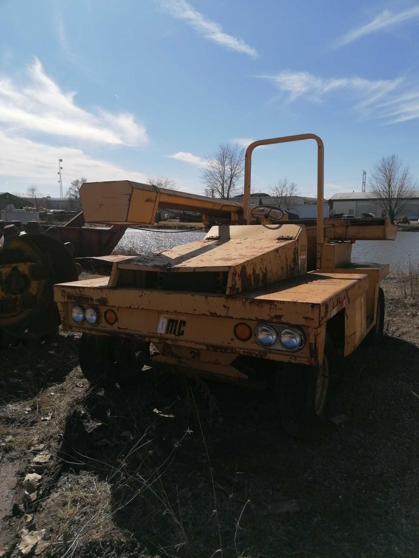 BMC E232, Model MH42B, Serial #802B, 2039 Hours, 3-Speed Manual Transmission. Located in Naperville,