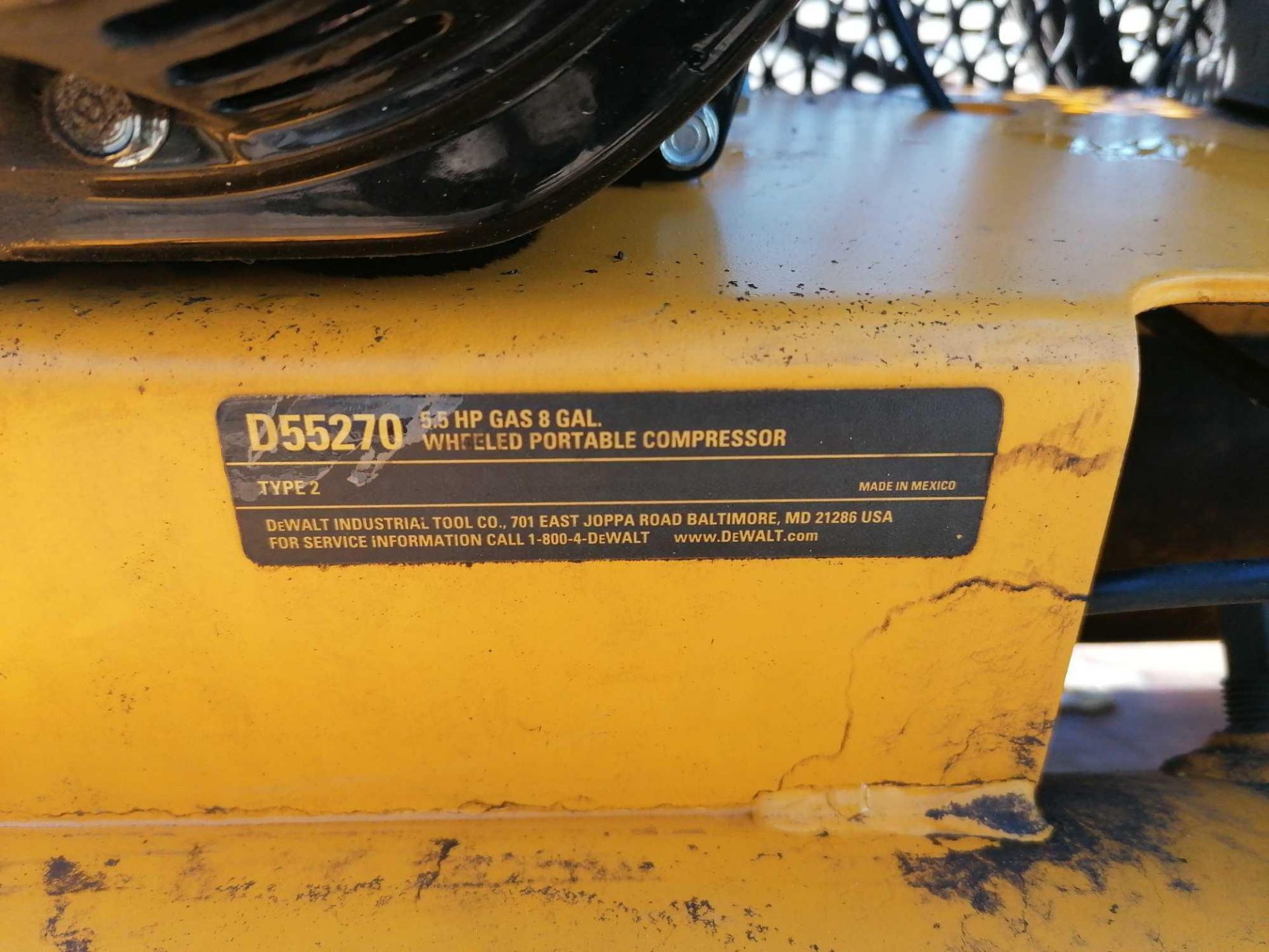 DEWALT KU-2 Gas Powered Air Compressor, Model D55270, Serial #07828, Honda GX160 5.5 Motor. - Image 5 of 9