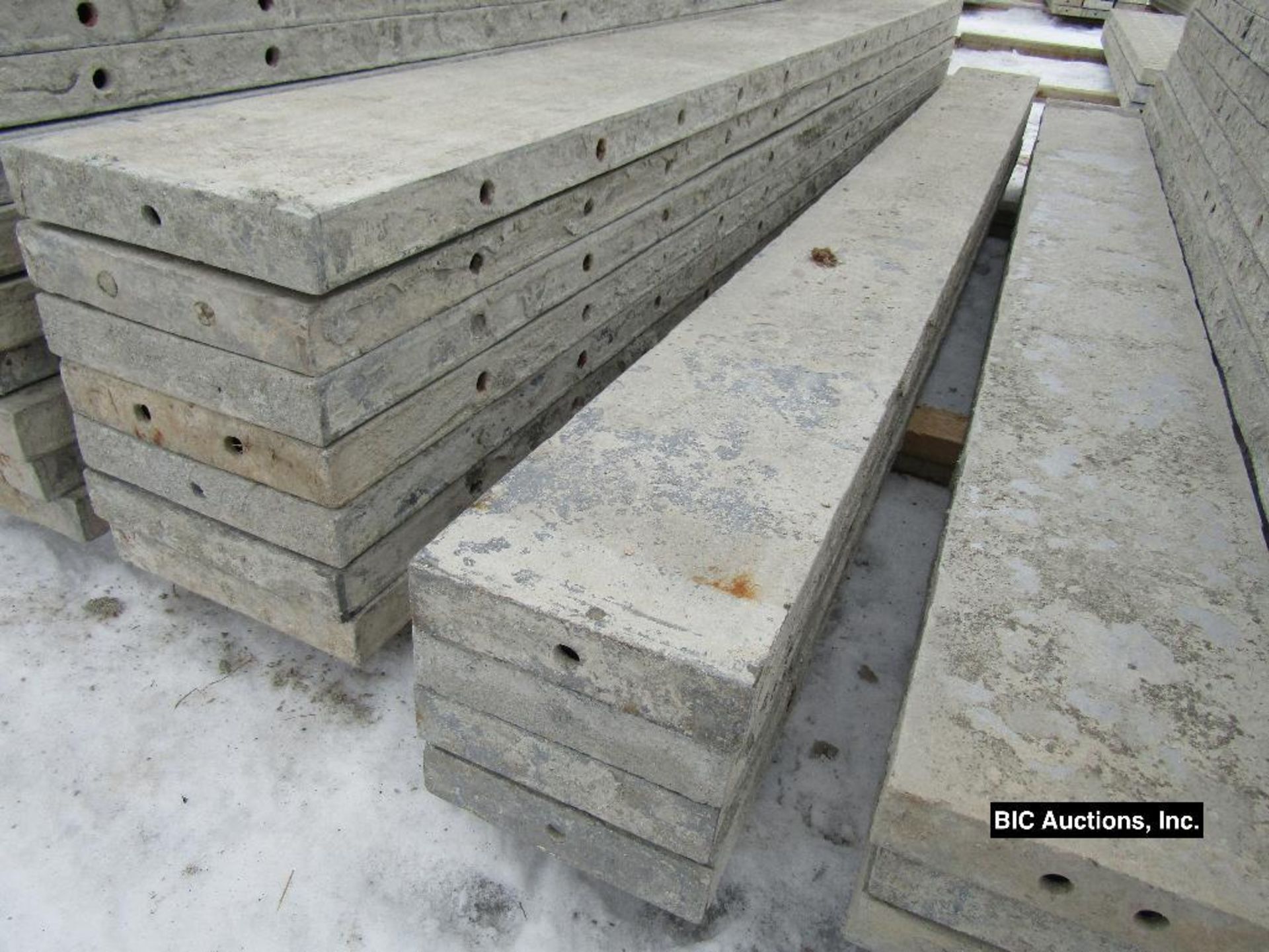 (4) 9" x 9' Durand Aluminum Concrete Forms, Smooth 8" Hole Pattern, Located in Waldo, WI - Image 2 of 2