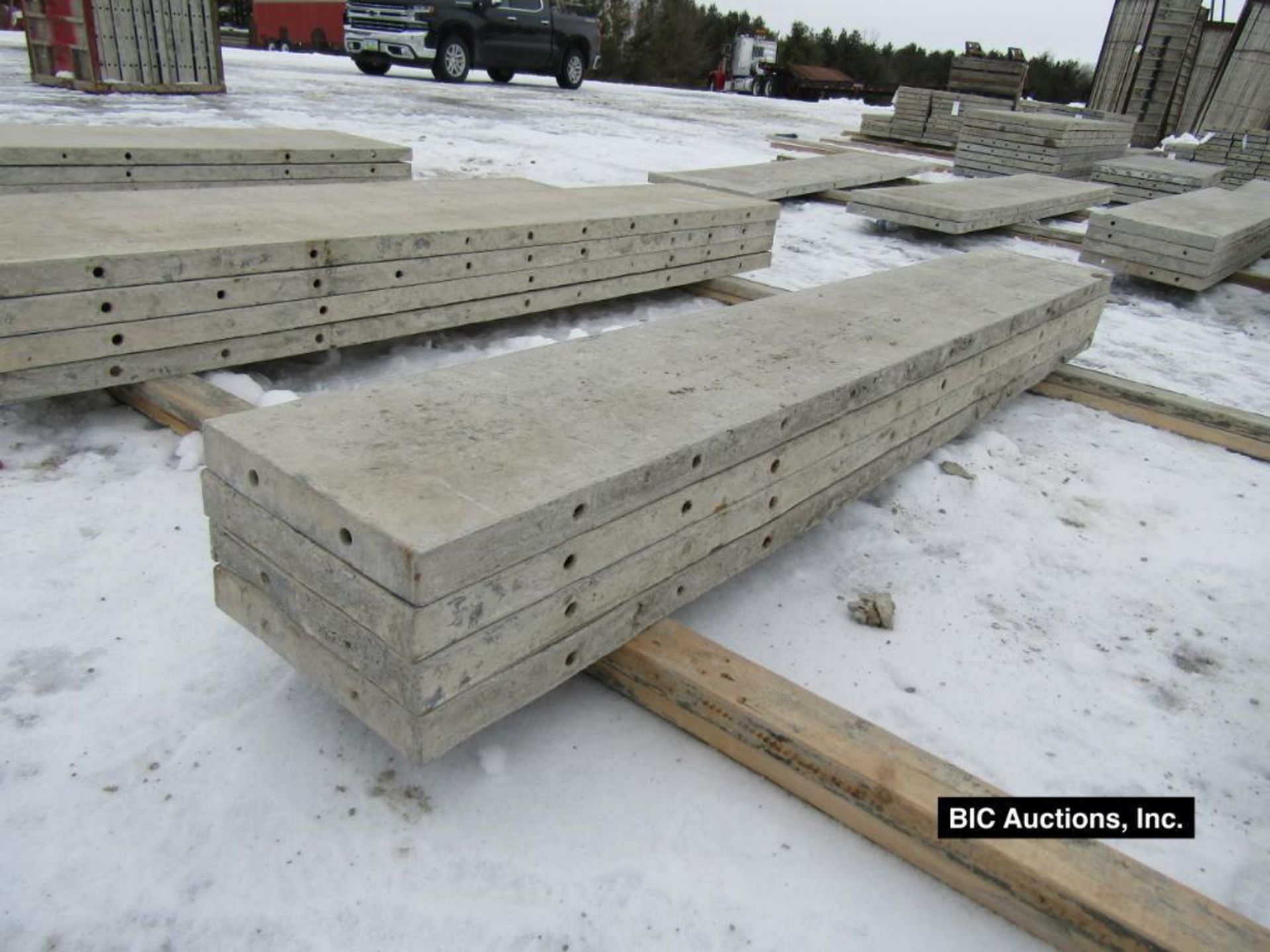 (4) 14" x 8' Durand Aluminum Concrete Forms, Smooth 8" Hole Pattern, Located in Waldo, WI - Image 2 of 2