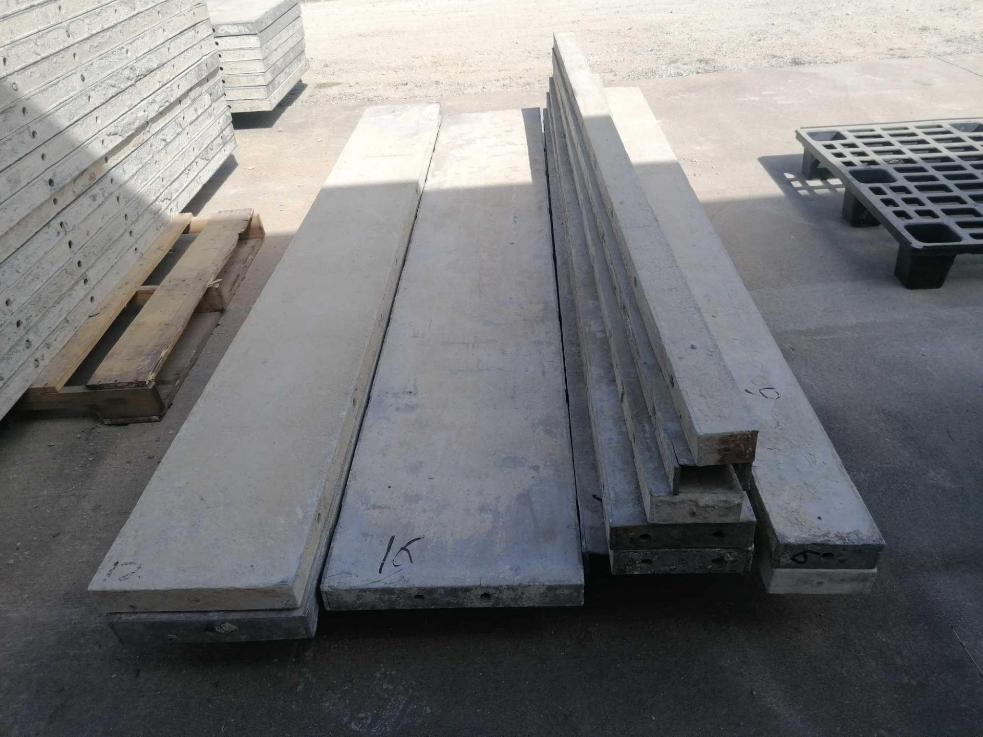 8' Miscellaneous Sizes Durand Aluminum Concrete Forms, (1) 16" x 8', (2) 12" x 8', (1) 10" x 8', (2) - Image 2 of 2