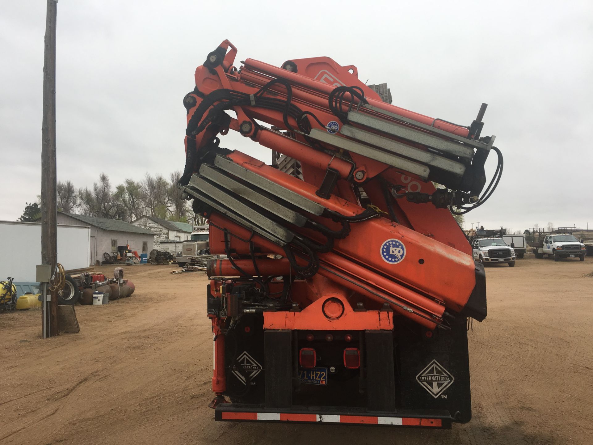 1995 International Knuckle Boom Truck, VIN # 1HTGGADR9SH684062, Model 2574 6x4, 199394 Miles - Image 49 of 52