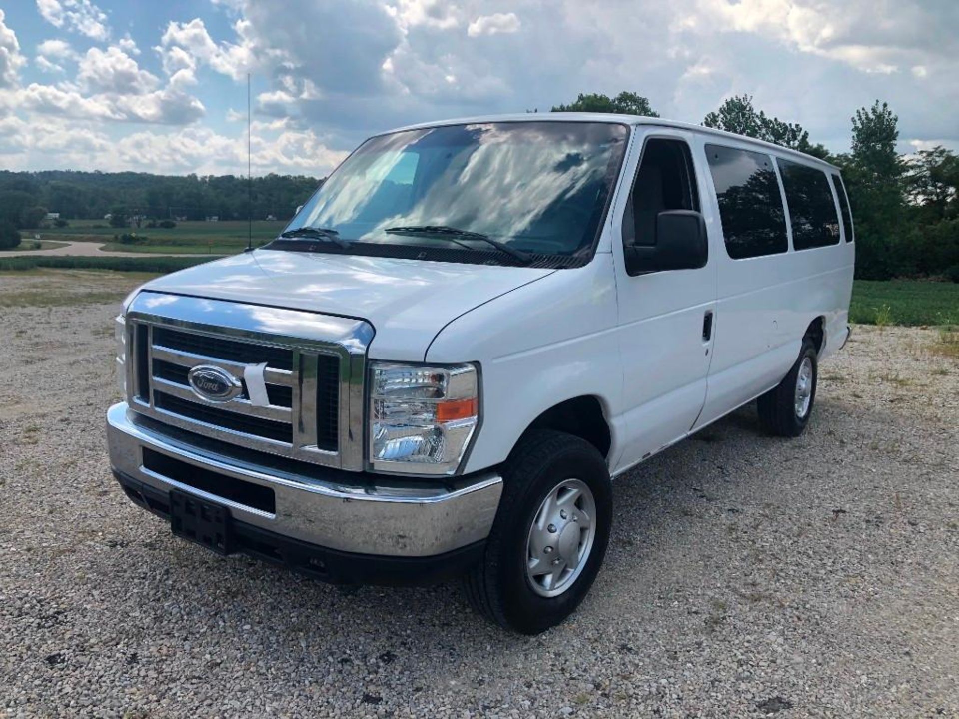 2013 Ford E3500 XLT Super Duty Van, VIN #1FBSS3BL5DDA27189, 218003 Miles, Catalytic Converter has - Image 2 of 20