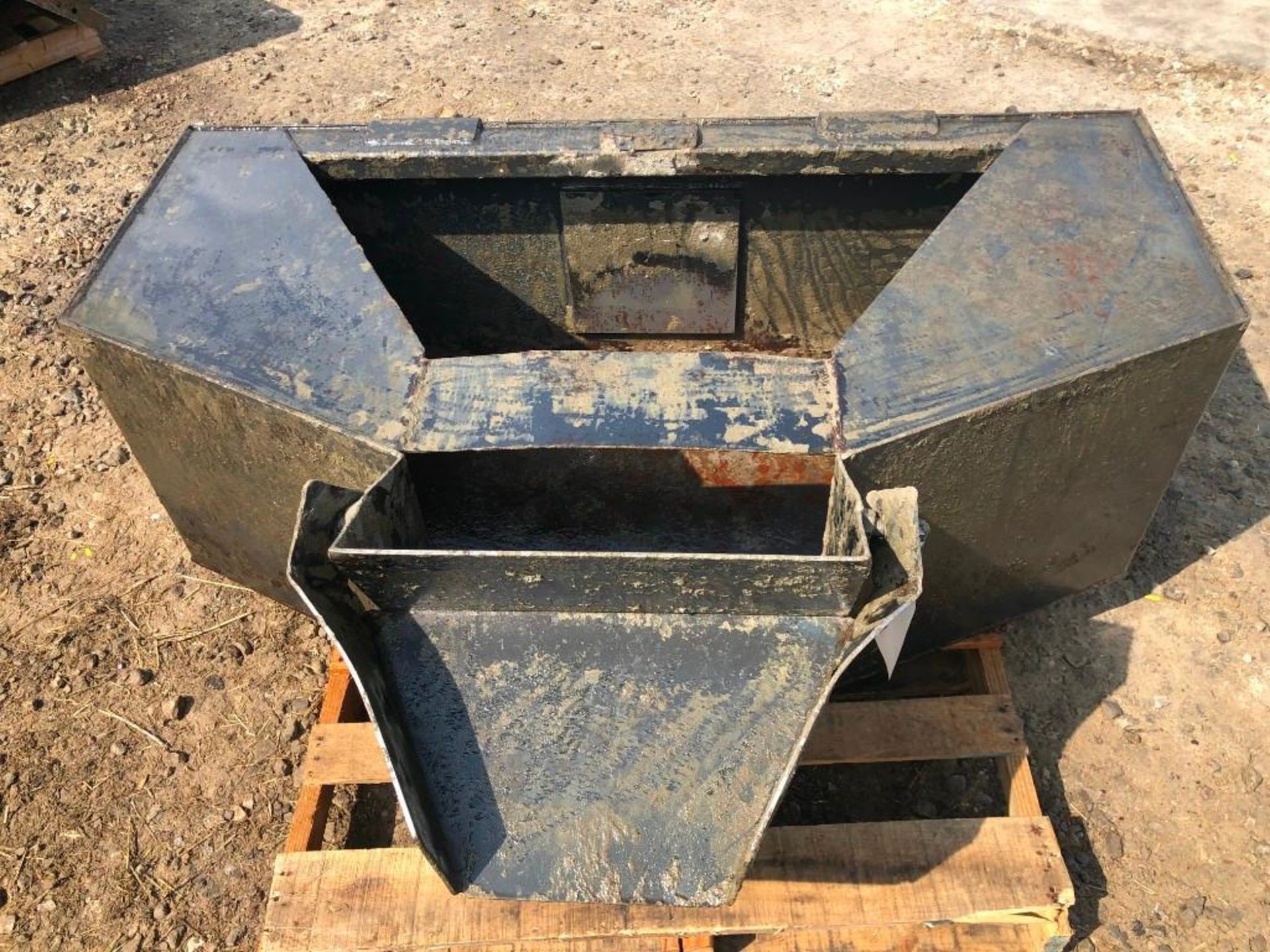 Skidloader Concrete Chute Bucket. Located at 301 E Henry Street, Mt. Pleasant, IA 52641. - Image 2 of 2