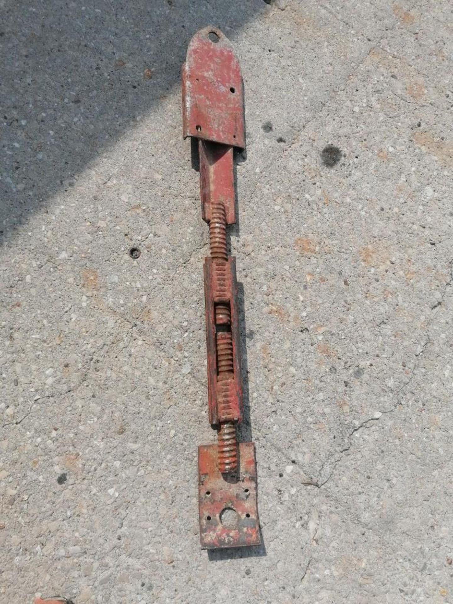 KNAACK Job Box Model 2472 with (50) Turnbuckles. Located at 301 E Henry Street, Mt. Pleasant, IA - Image 4 of 4