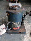 (1) WALKER 30 TON Bottle Jack. Located at 301 E Henry Street, Mt. Pleasant, IA 52641.