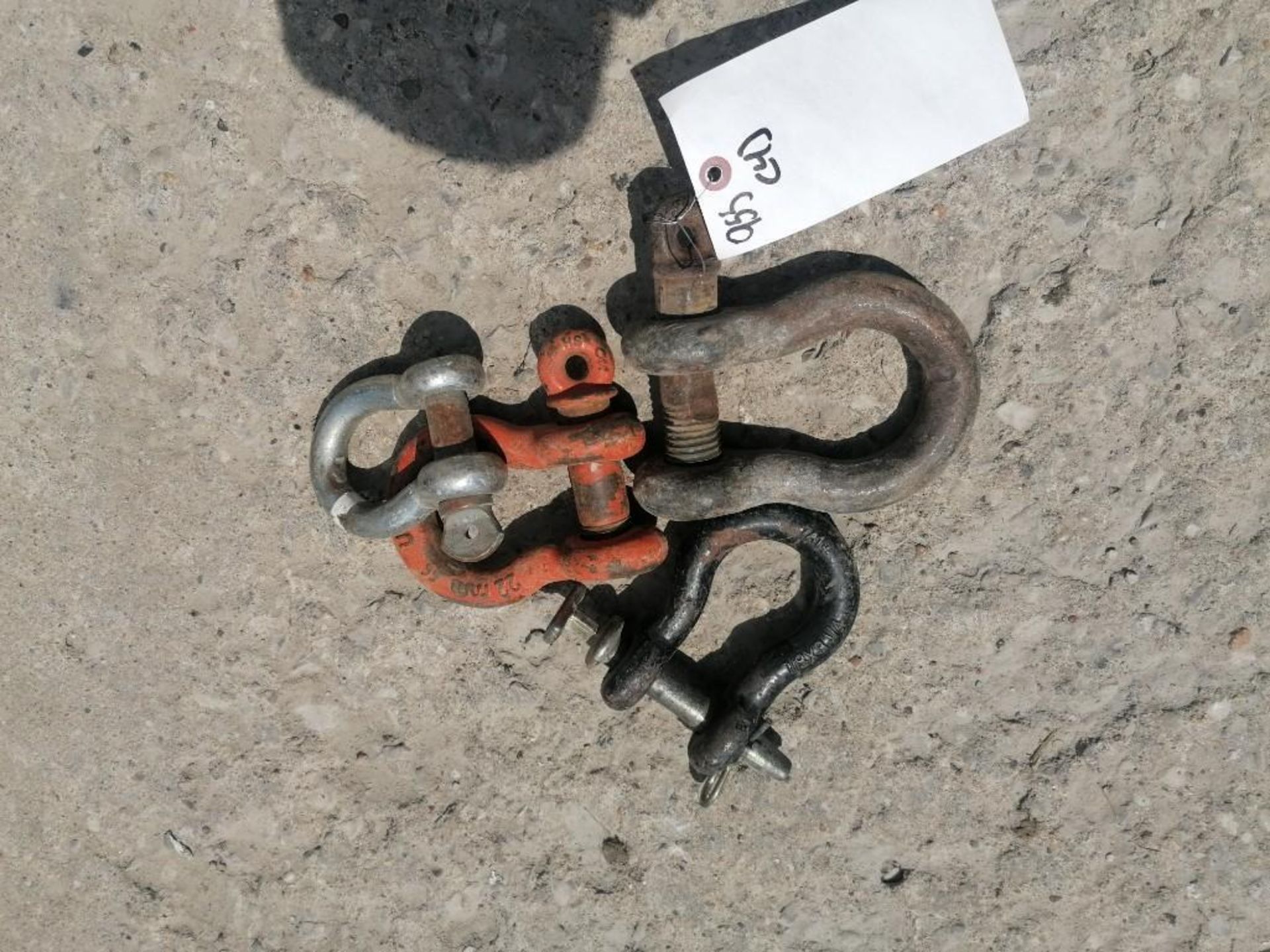 (4) Screw Pin Anchor Shackle. Located at 301 E Henry Street, Mt. Pleasant, IA 52641.
