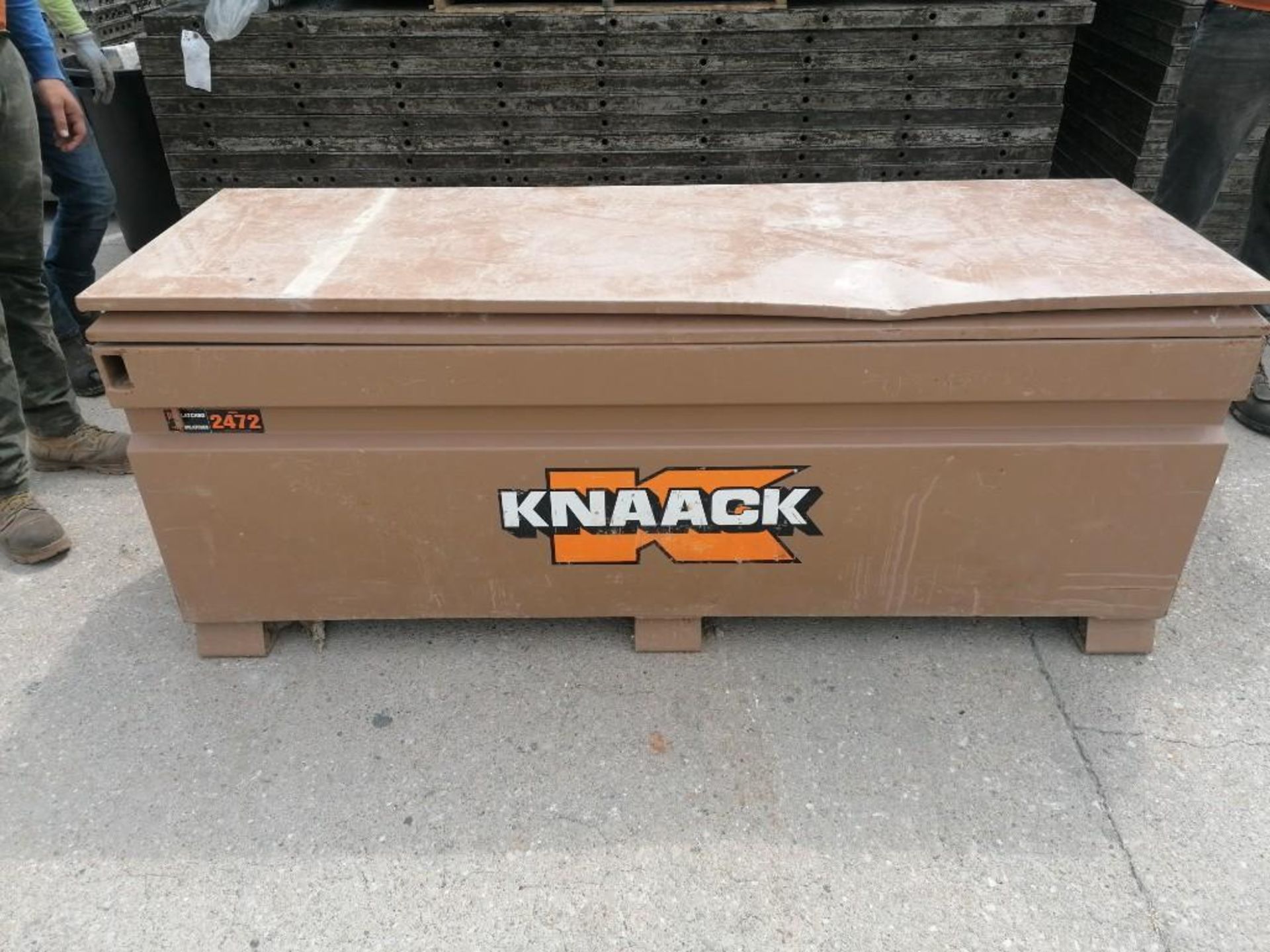 KNAACK Job Box Model 2472. Located at 301 E Henry Street, Mt. Pleasant, IA 52641.