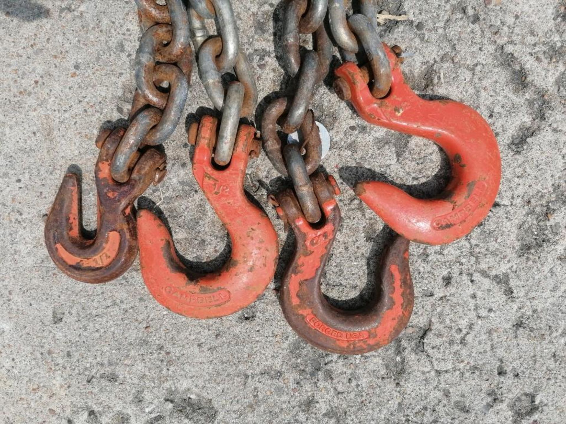 (4) 1/2" USA 4' Chain with hook. Located at 301 E Henry Street, Mt. Pleasant, IA 52641. - Image 2 of 3