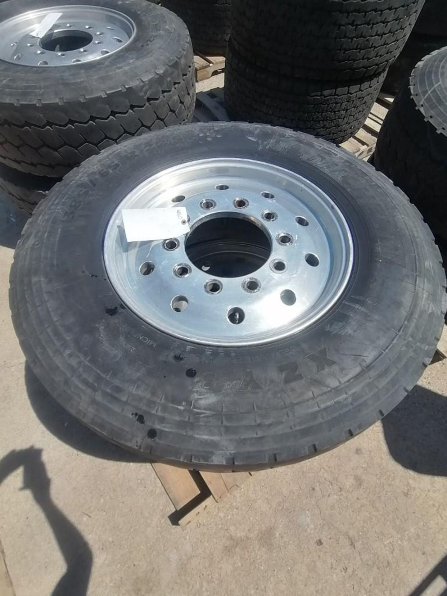 (2) Michelin 385/65R 22.5 Steer Tires with Rims. Located at 301 E Henry Street, Mt. Pleasant, IA - Image 2 of 4