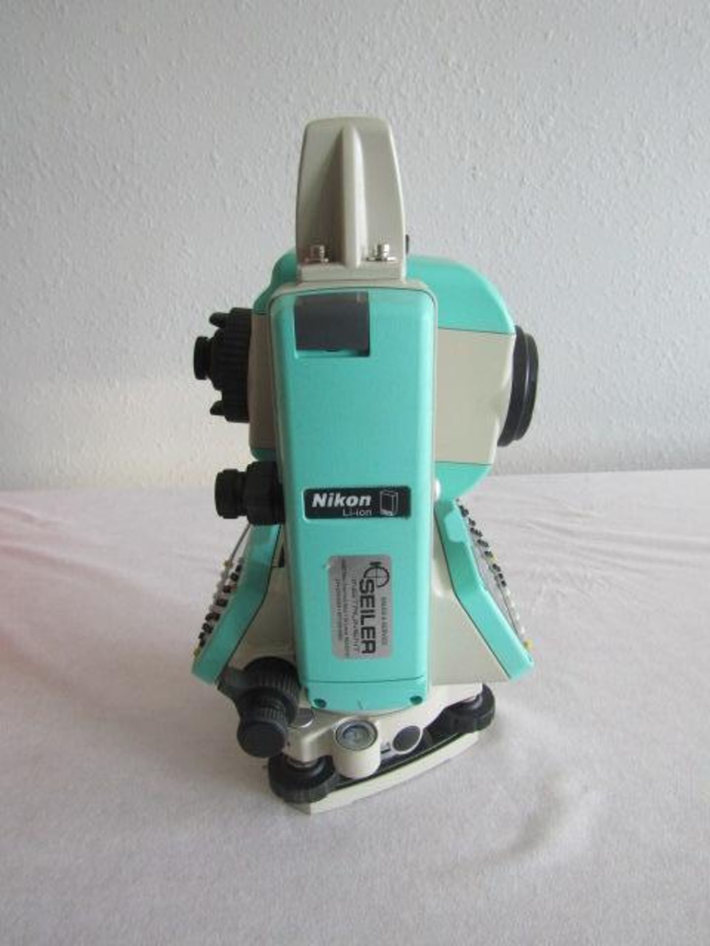 Nikon DTM322+ Total Station Laser, Model DTM-322+, Serial # D320306 with Attachments. Located at 301 - Image 5 of 28