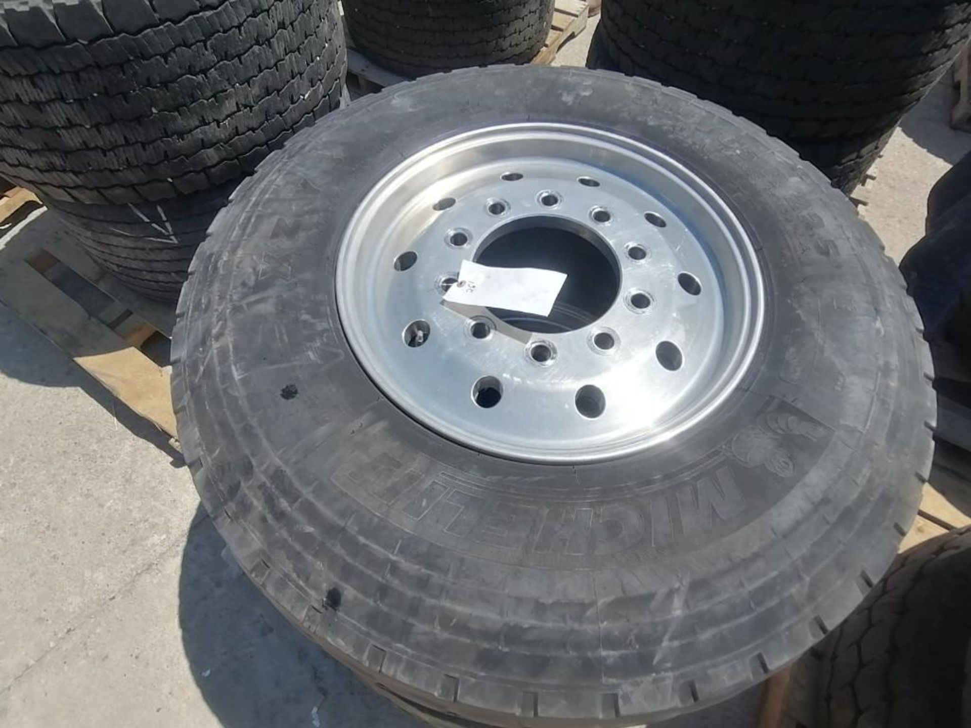 (2) Michelin 385/65R 22.5 Steer Tires with Rims. Located at 301 E Henry Street, Mt. Pleasant, IA - Image 2 of 4